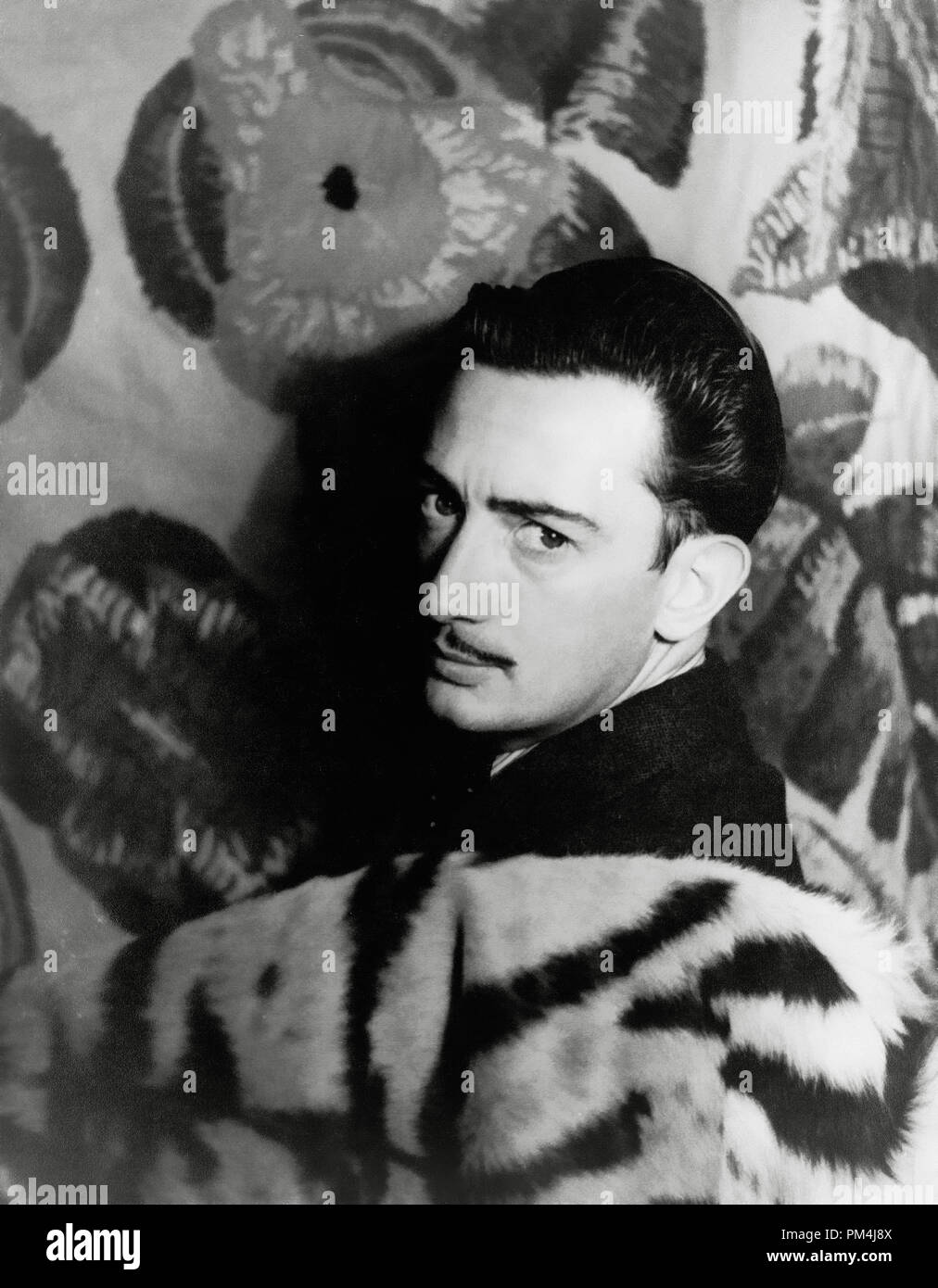 Salvador Dalí, Novembre 29, 1939 foto di Carl Van Vechten Riferimento File # 1003 609THA Foto Stock