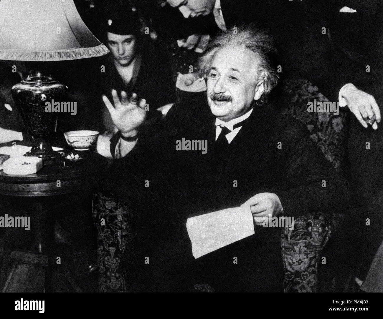 Tedesco-nato fisico teorico Albert Einstein, circa 1935 Riferimento File # 1003 647THA Foto Stock