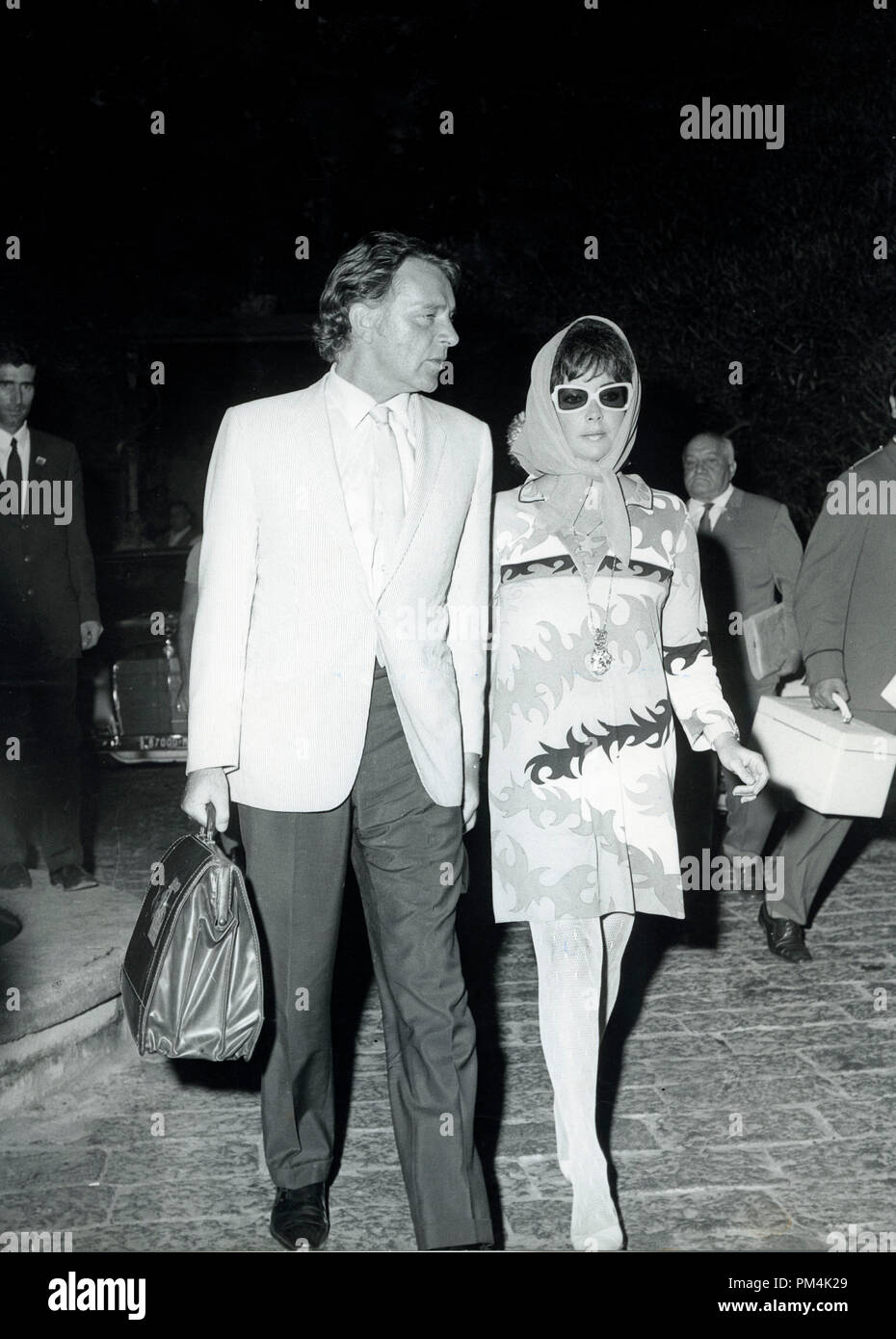 Elizabeth Taylor e Richard Burton, 1962 circa. Riferimento al file #1014 035 THA © CCR /Hollywood Archivio - Tutti i diritti riservati. Foto Stock