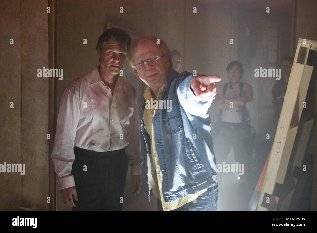 Studio Pubblicità ancora da "Poseidon" Kurt Russell, Direttore Wolfgang Petersen © 2006 Warner Photo credit: Claudette Barius Riferimento File # 307372125THA per solo uso editoriale - Tutti i diritti riservati Foto Stock