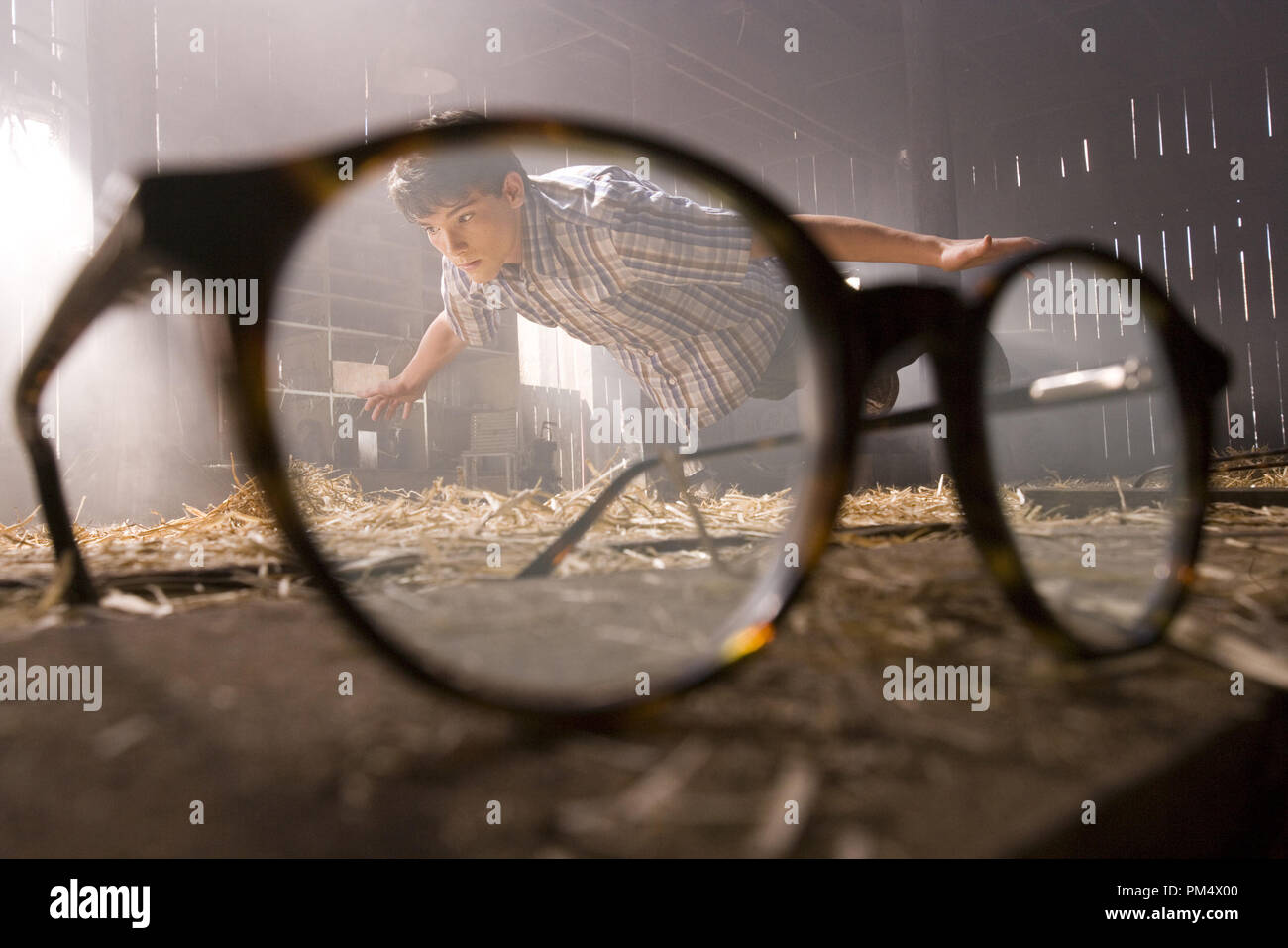 Studio Pubblicità ancora da 'Superman restituisce' Stephan Bender © 2006 Warner Photo credit: David James Riferimento File # 307372295THA per solo uso editoriale - Tutti i diritti riservati Foto Stock