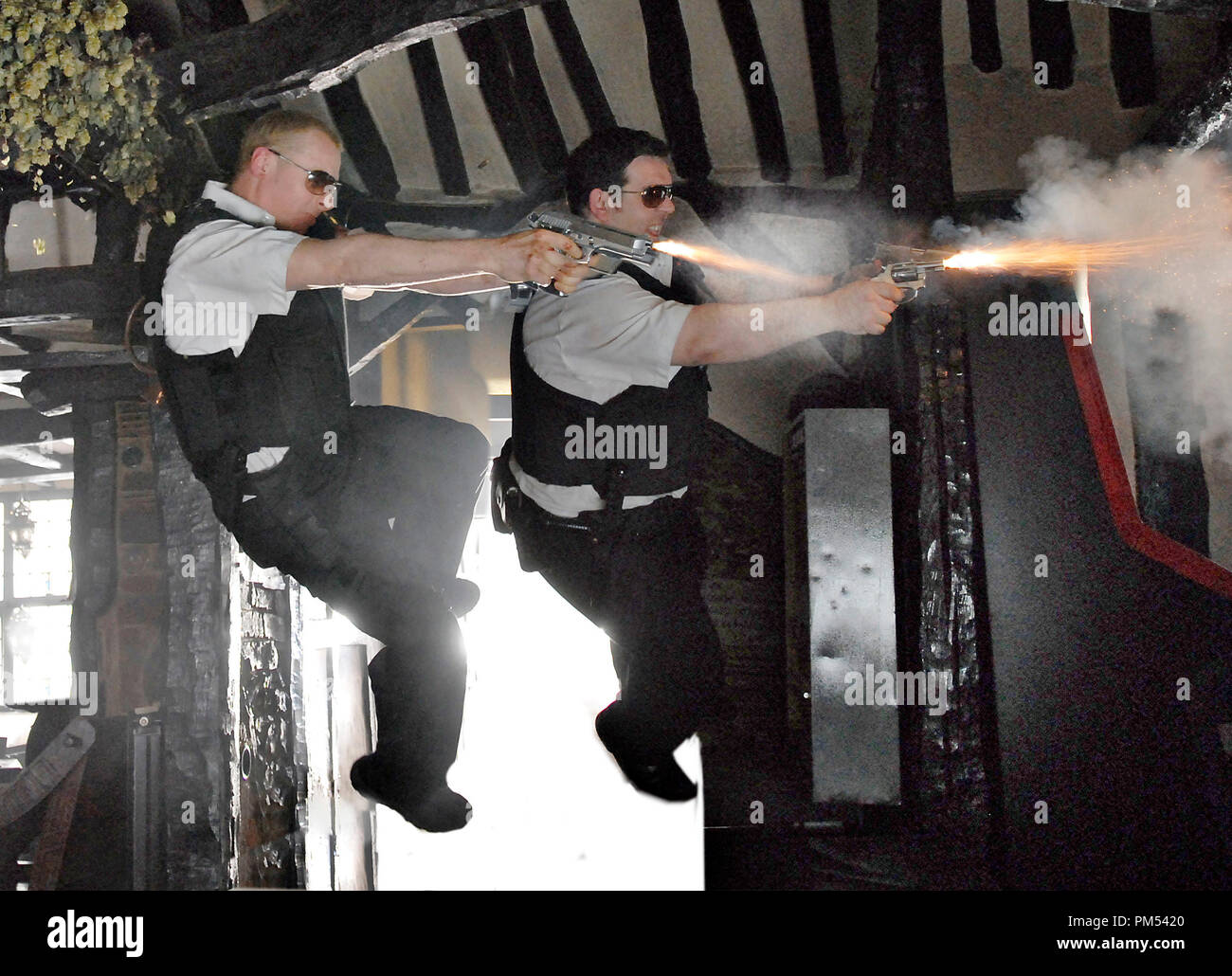 Hot Fuzz Simon Pegg Nick Frost © 2007 Rogue foto Foto Stock