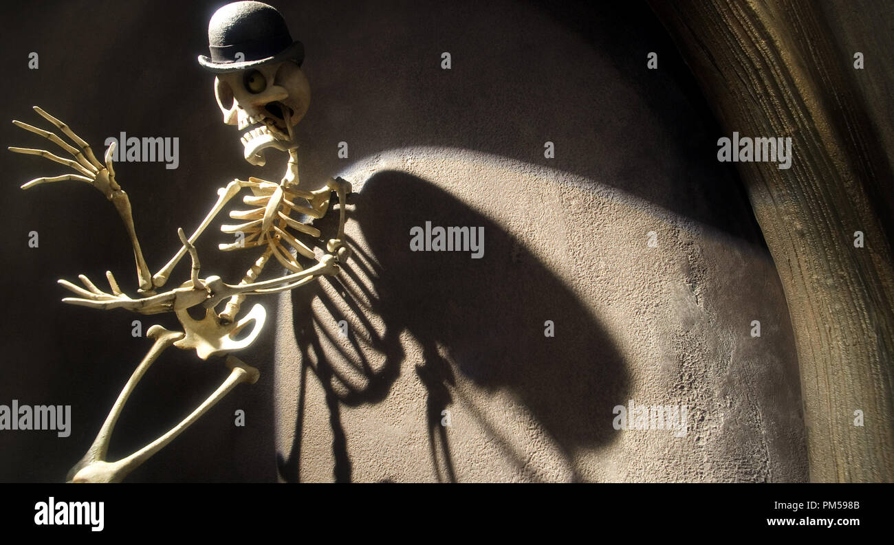 Studio Pubblicità ancora da "Corpse Bride' Bonejangles © 2005 Warner Brothers Riferimento File # 307362201THA per solo uso editoriale - Tutti i diritti riservati Foto Stock