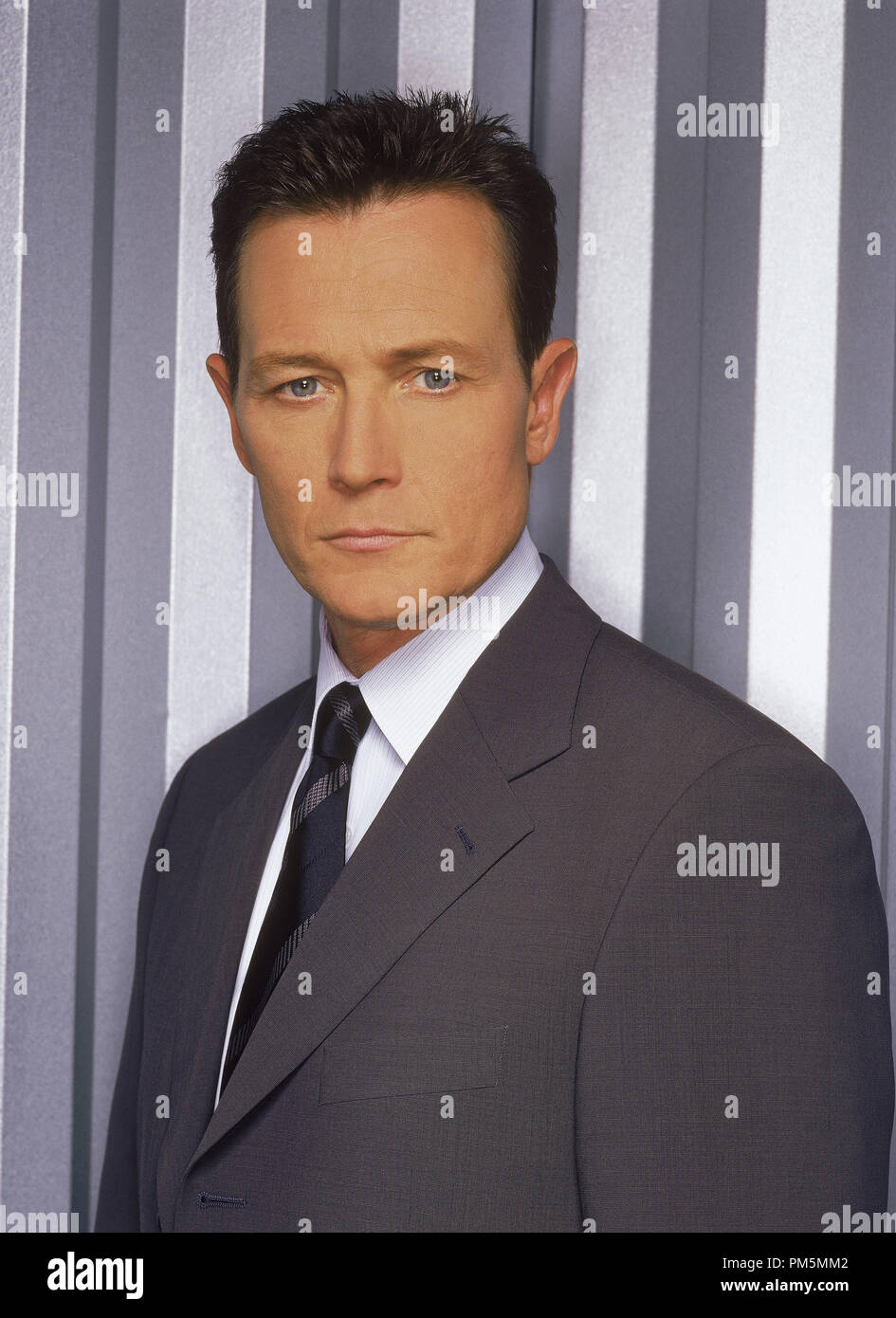 Film still / Pubblicità ancora da 'X-Files' Robert Patrick 2001 Fox Broadcasting Riferimento File # 30847082THA per solo uso editoriale - Tutti i diritti riservati Foto Stock