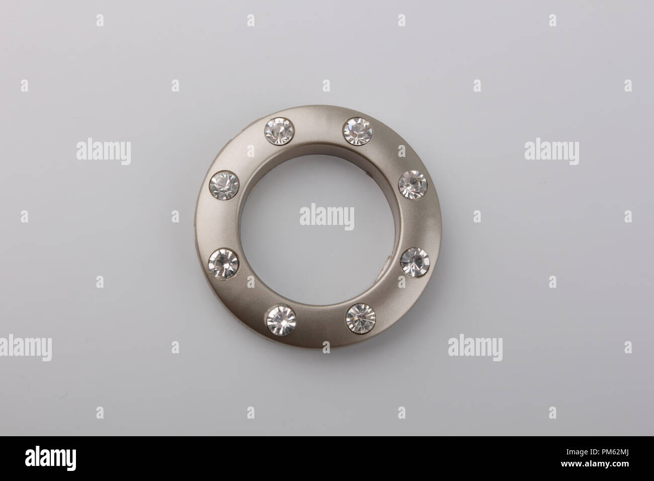 Occhielli per tende immagini e fotografie stock ad alta risoluzione - Alamy