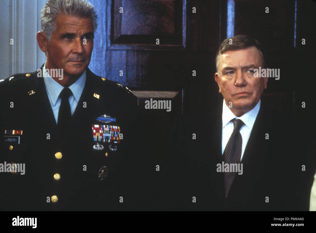 Film still / Pubblicità foto da "il traffico" James Brolin, Albert Finney © 2000 film USA Photo credit: Bob Marshak Riferimento File # 30846040THA per solo uso editoriale - Tutti i diritti riservati Foto Stock