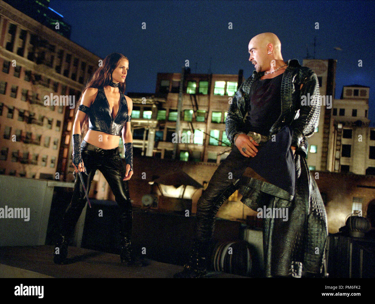 Film still / Pubblicità ancora da 'Daredevil' Jennifer Garner, Colin Farrell © 2003 Twentieth Century Fox Riferimento File # 30753829THA per solo uso editoriale - Tutti i diritti riservati Foto Stock