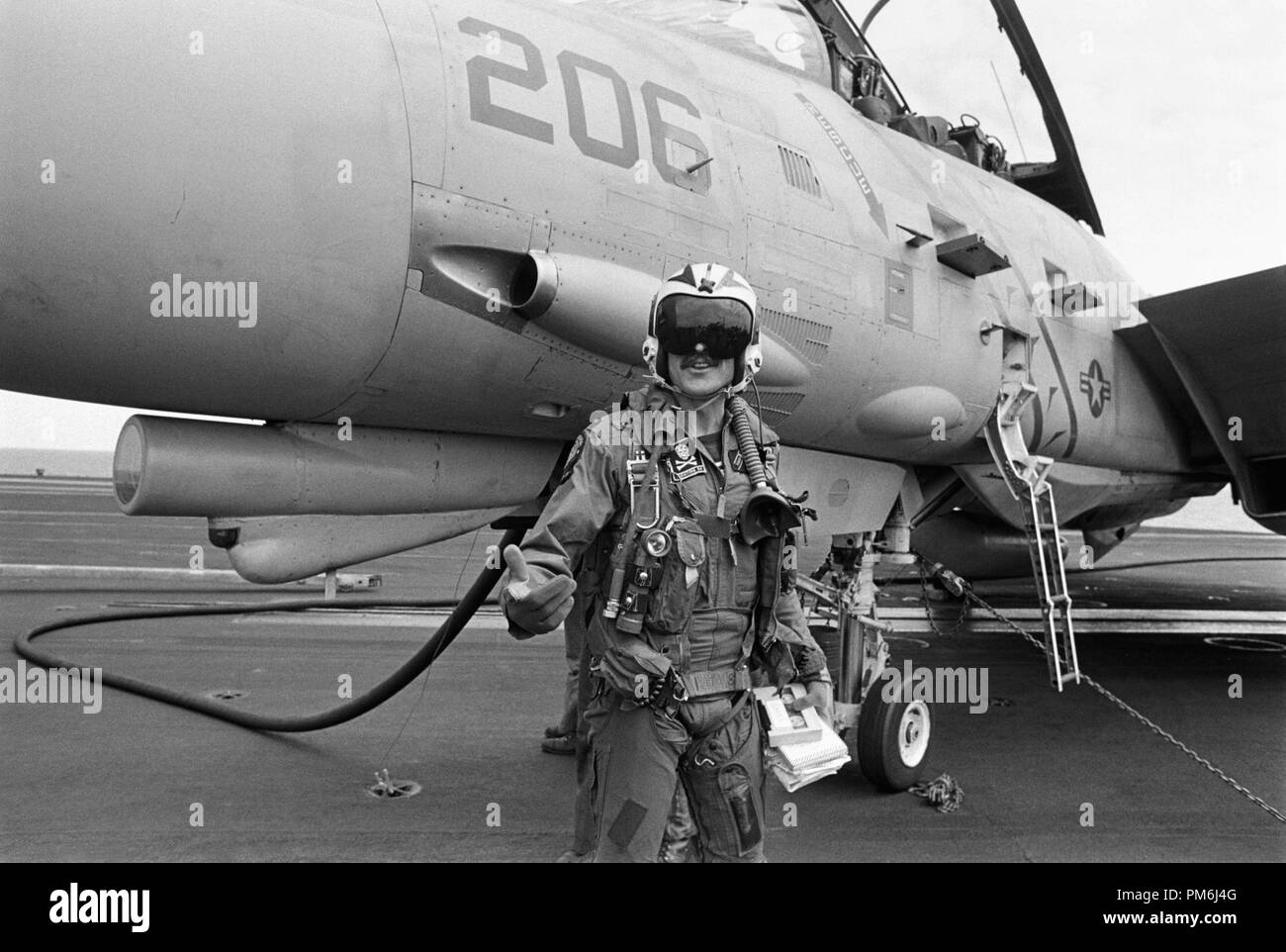 Us Navy, Roosevelt portaerei nel mar Mediterraneo, Aprile 1989 Foto Stock