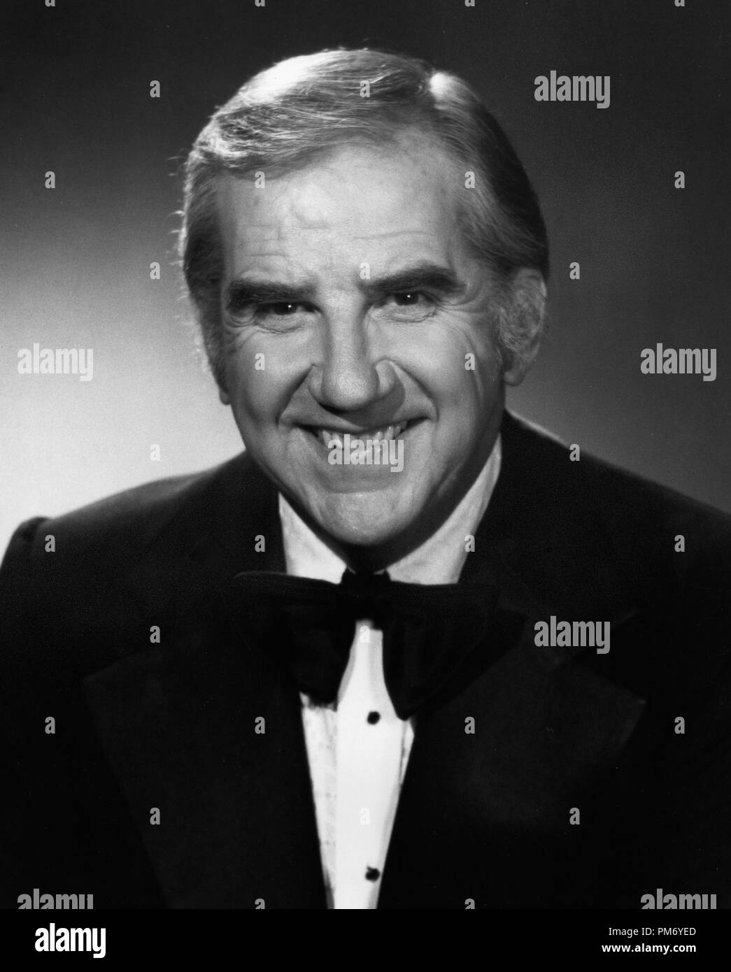 Pubblicità in studio: Ed McMahon 1988 file Reference # 31202 1190THA Foto Stock