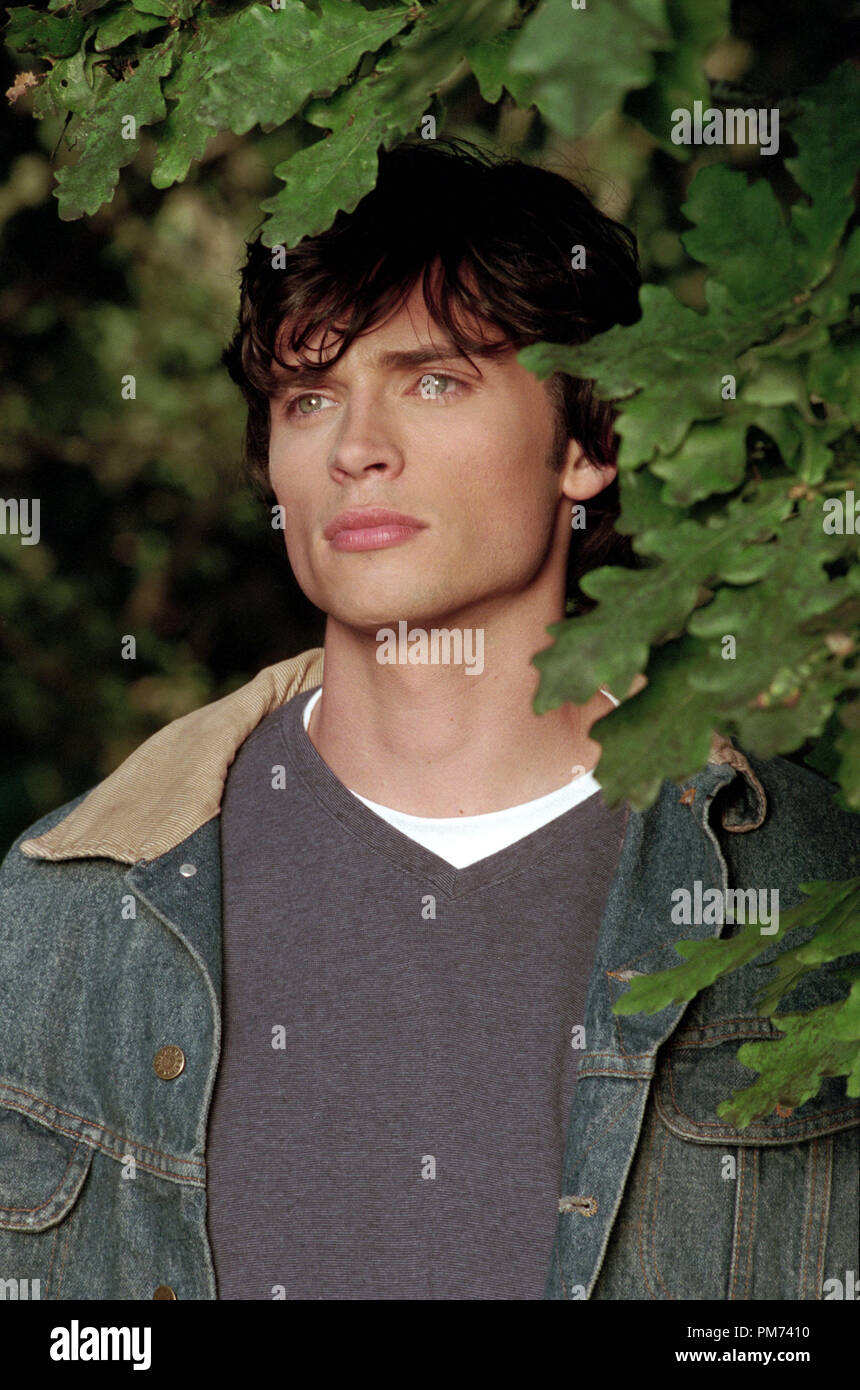 Film still / Pubblicità ancora da 'Smallville' stagione 1 (Metamorphasis) Tom Welling © 2001 Il WB Photo credit: Brian Cyr Riferimento File # 30847306THA per solo uso editoriale - Tutti i diritti riservati Foto Stock