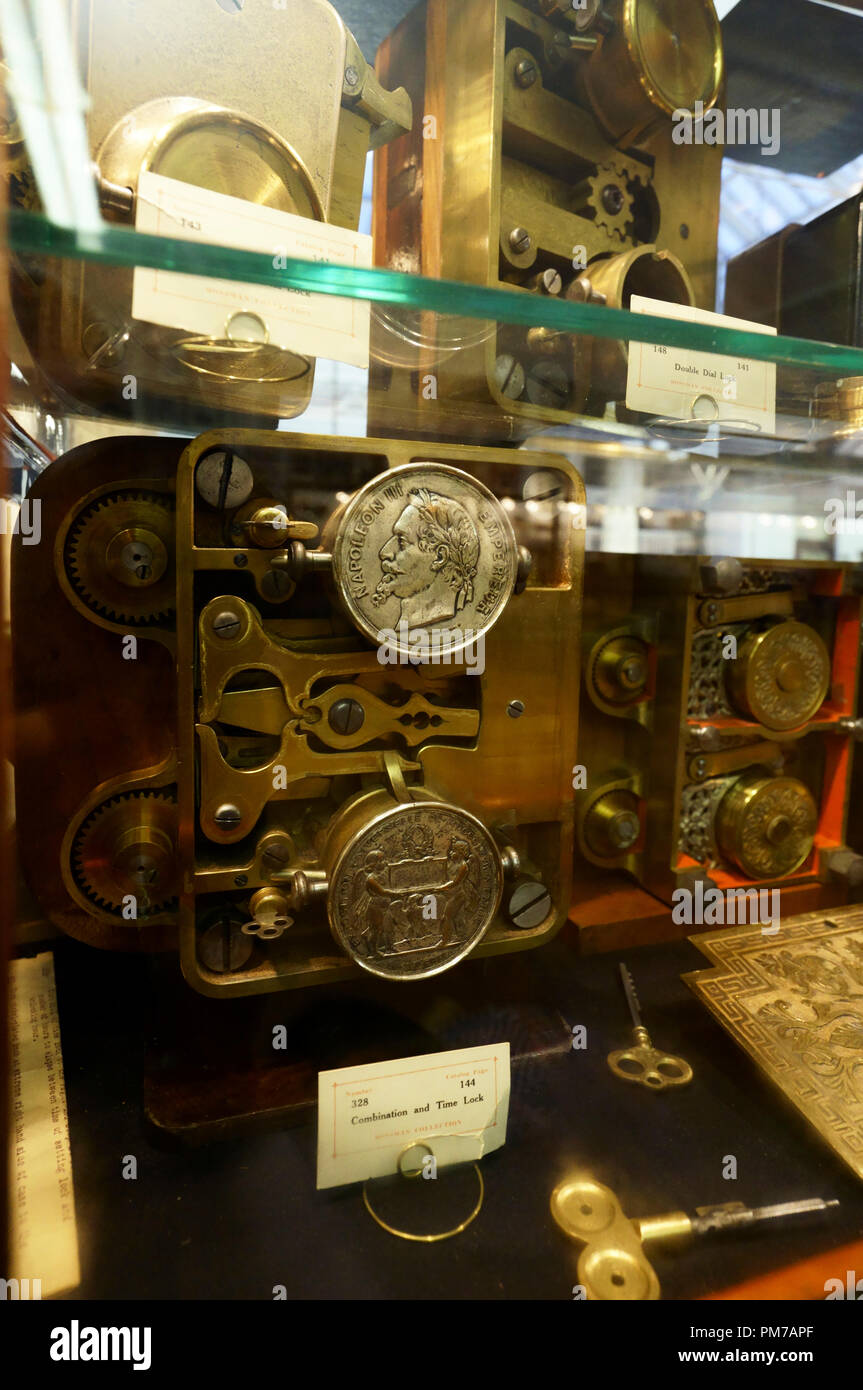 Combinazione di vintage e blocco di tempo. John M.Mossman raccolta di bloccaggio.La Società Generale di meccanica e di artigiani della città di New York.NYC.USA Foto Stock