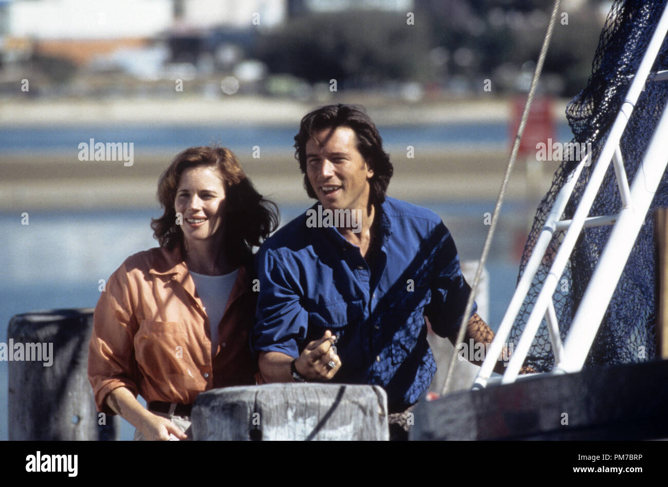 Film still da "Pinna' Colleen Flynn, Brian Wimmer 1995 Photo credit: Karl Fehr Riferimento File # 31043405THA per solo uso editoriale - Tutti i diritti riservati Foto Stock