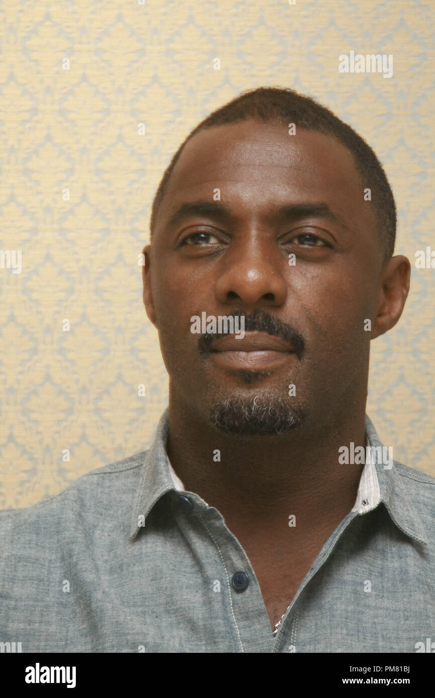 Idris Elba " Luther" Portrait Session, Ottobre 17, 2011. La riproduzione da parte di American tabloid è assolutamente vietato. Riferimento al file # 31281 003CCR per solo uso editoriale - Tutti i diritti riservati Foto Stock