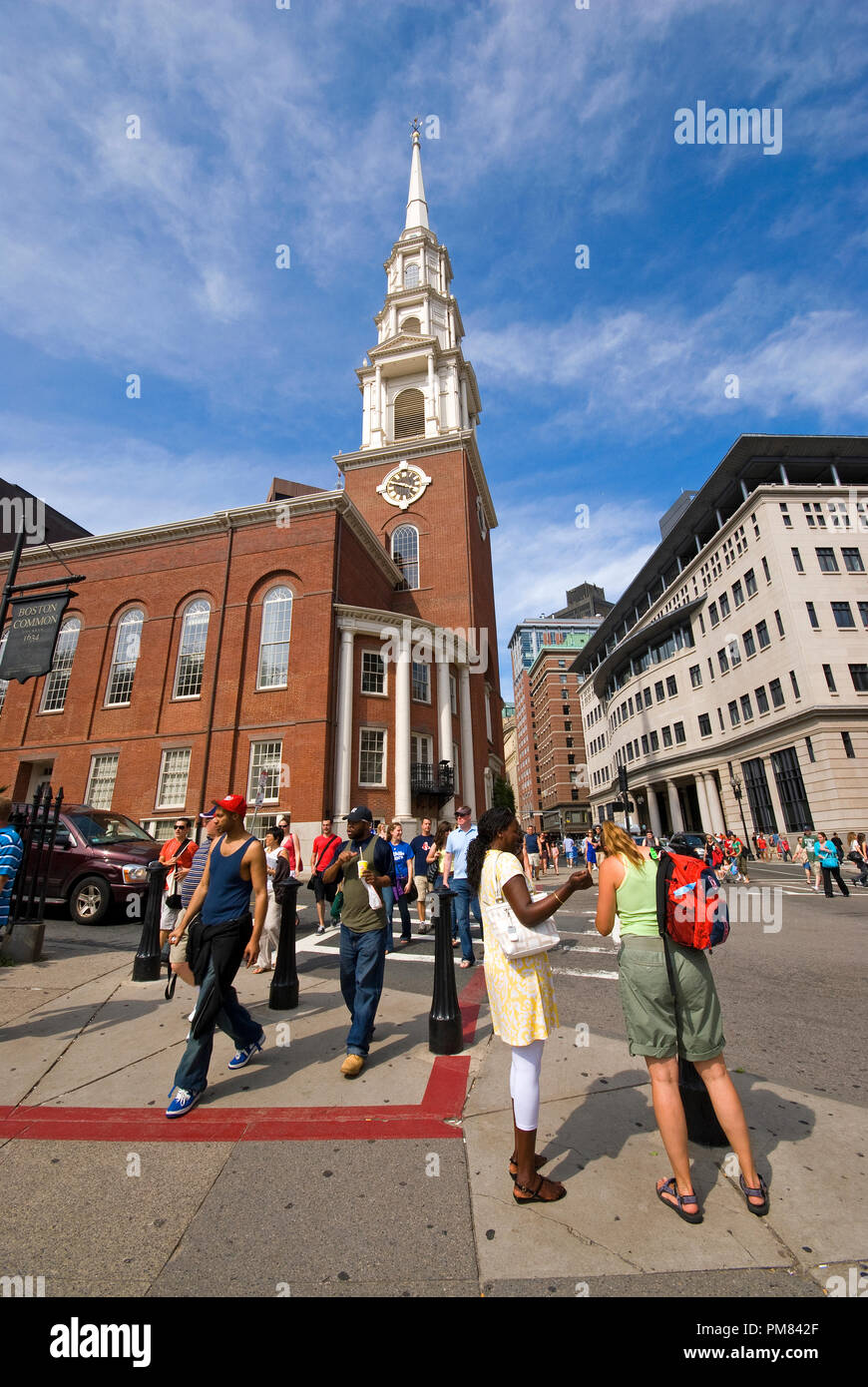 Park Street Chiesa e il Freedom Trail a Boston Common, all'angolo tra Park San e Tremont San, Boston, contea di Suffolk, Massachusetts, STATI UNITI D'AMERICA Foto Stock