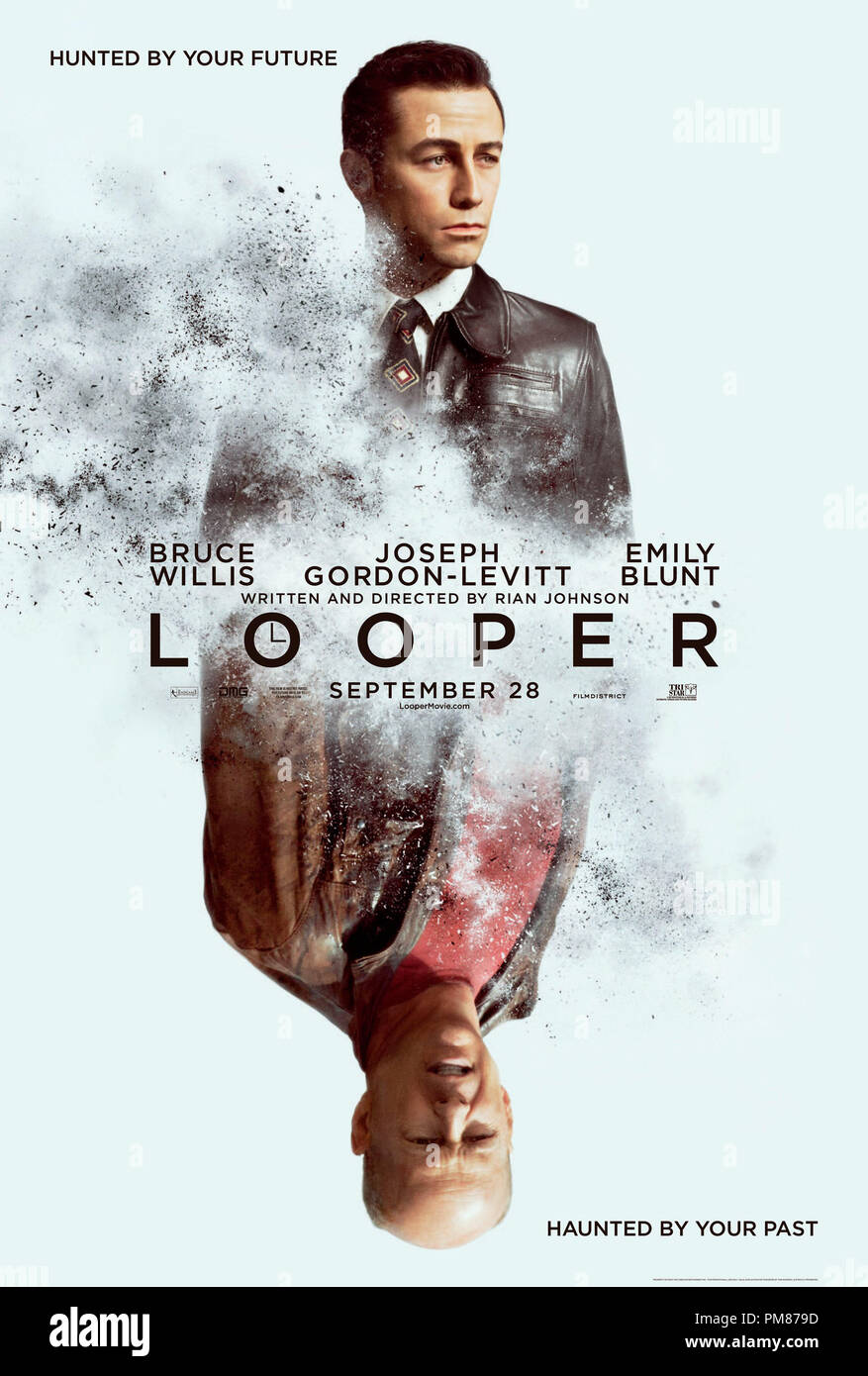 TriStar Pictures, Distretto di pellicola e End Game Entertainment azione del thriller looper. Poster Foto Stock