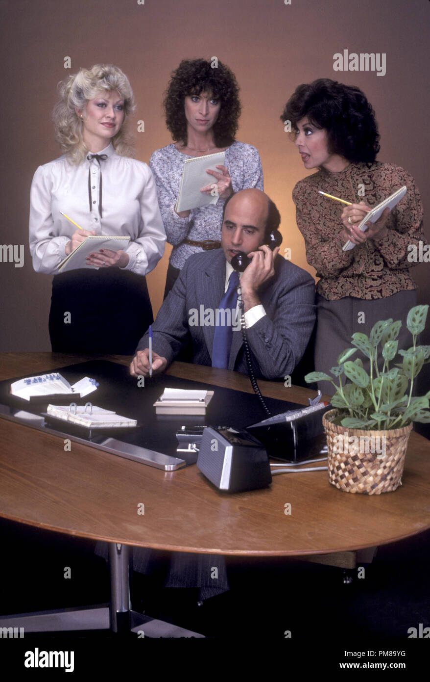 Studio Pubblicità ancora da "nove a cinque " Rita Moreno, Rachel Dennison, Valerie Curtin, Jeffrey Tambor 1982 Tutti i diritti riservati Riferimento File # 31710150THA per solo uso editoriale Foto Stock