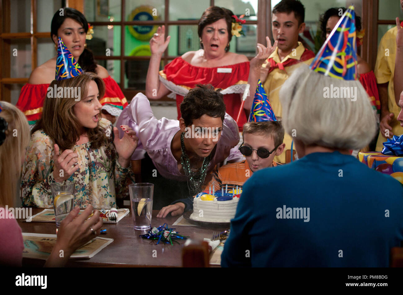 Halle Berry stelle in Relativity Media's Movie 43. © 2 011 Film Productions, LLC Tutti i diritti riservati. Foto Stock