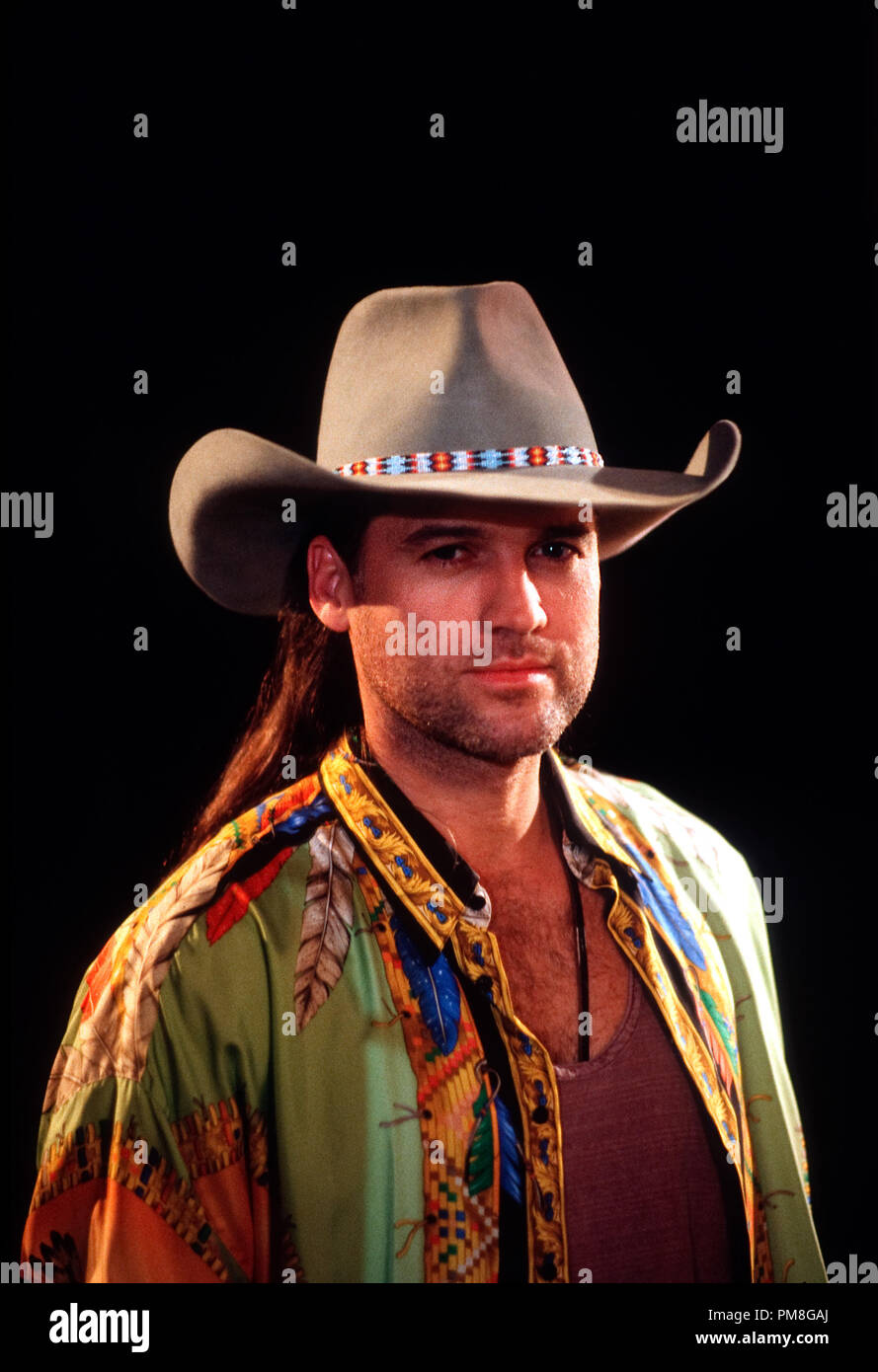 Film still / pubblicità ancora da 'Diagnosi omicidio" di Billy Ray Cyrus circa 1993 CBS Riferimento File # 31371317THA per solo uso editoriale Tutti i diritti riservati Foto Stock