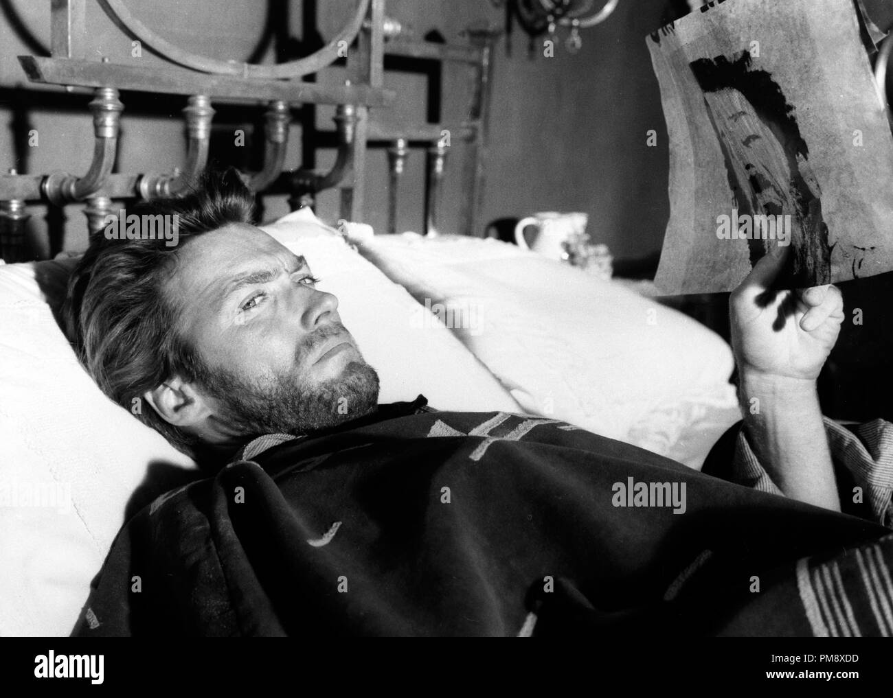 Studio Publicity Still: 'For a few Dollars More' Clint Eastwood 1965 UA file Reference # 32039 112THA Foto Stock