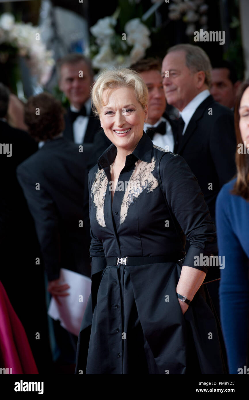 Nominati per ottenere le migliori prestazioni da un'attrice in un'immagine in movimento - dramma per il suo ruolo in "signora di ferro", l'attrice Meryl Streep assiste la sessantanovesima Annuale di Golden Globe Awards presso il Beverly Hilton di Beverly Hills, CA domenica 15 gennaio, 2012. Foto Stock Nominati per ottenere le migliori prestazioni da un'attrice in un'immagine in movimento - dramma per il suo ruolo in "signora di ferro", l'attrice Meryl Streep assiste la sessantanovesima Annuale di Golden Globe Awards presso il Beverly Hilton di Beverly Hills, CA domenica 15 gennaio, 2012. Foto Stock
