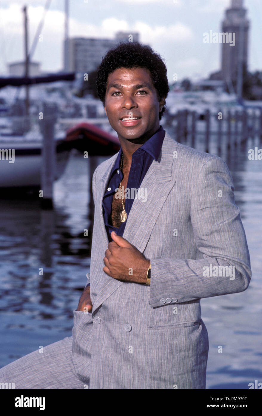 Studio Pubblicità ancora da 'Miami Vice' Philip Michael Thomas circa 1985 Foto Stock
