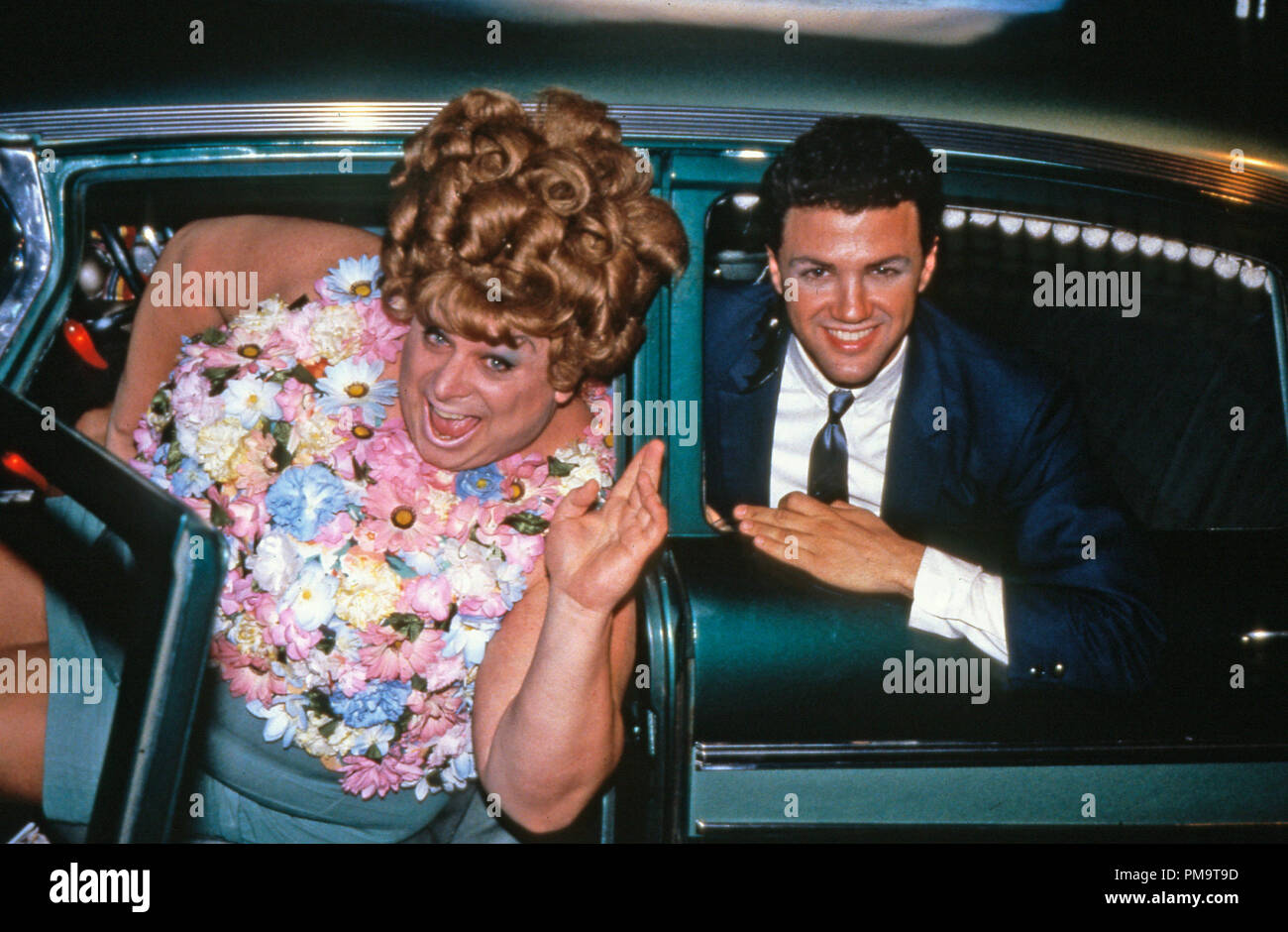 Studio Pubblicità ancora da 'Hairspray' divino, Michael San Gerardo © 1988 New Line Cinema Tutti i diritti riservati Riferimento File # 31694187THA per solo uso editoriale Foto Stock