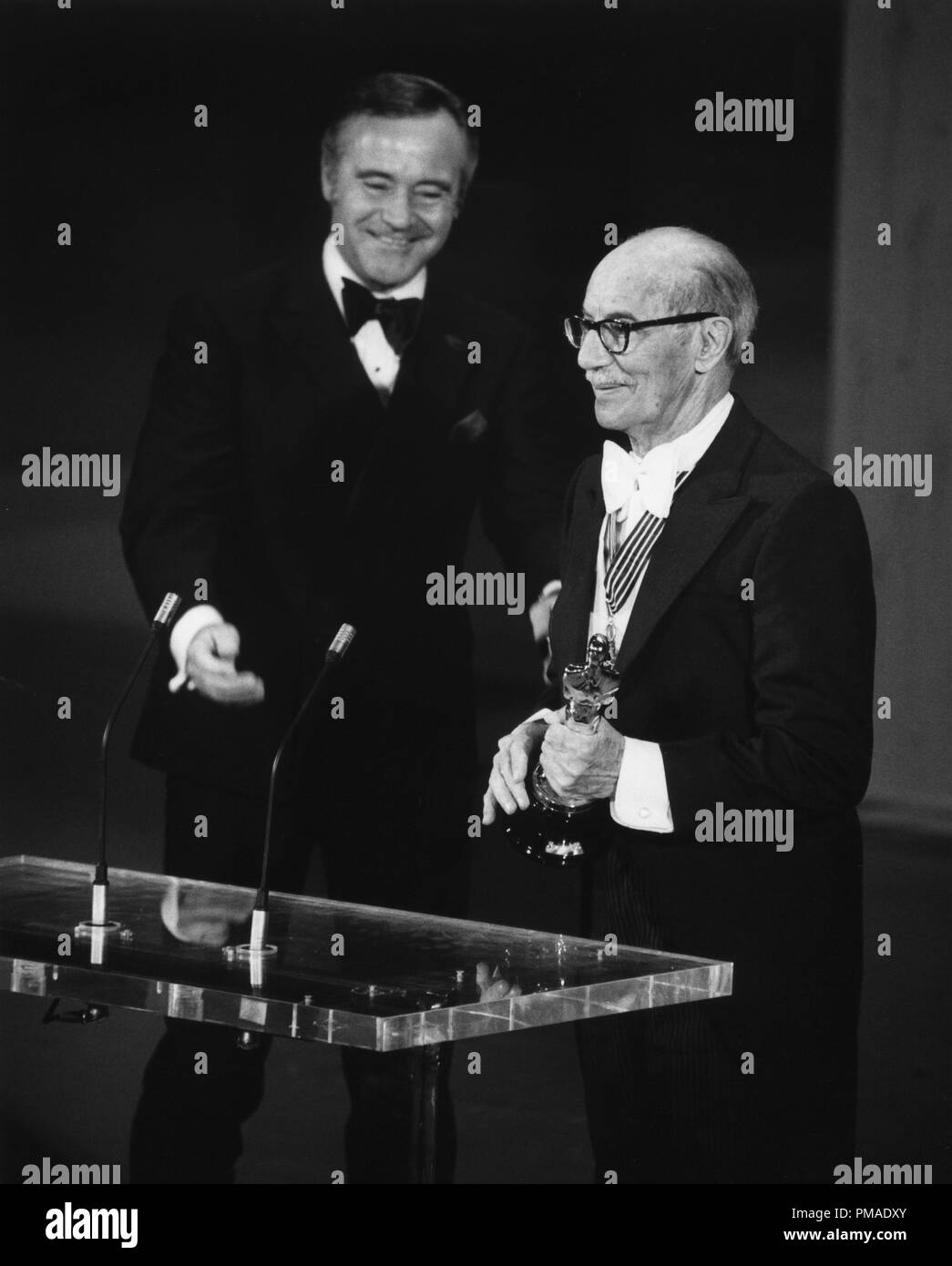 Jack Lemmon, Groucho Marx al 46th annuale di Academy Awards, 1974 Riferimento File # 32509 429THA Foto Stock