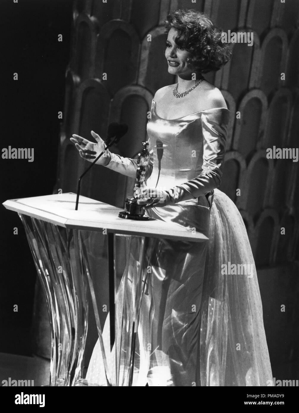 Geena pagina Davis presso la 61annuale di Academy Awards, 1989 Riferimento File # 32509 440THA Foto Stock