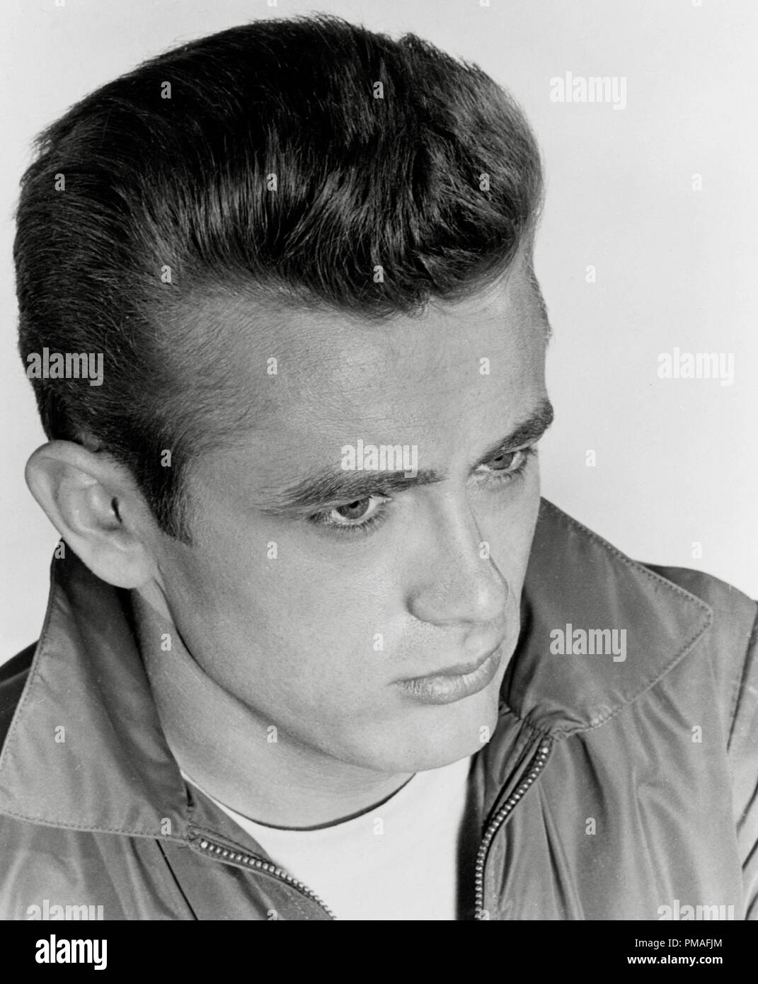 James Dean, 1955. Riferimento al file # 32633 656THA Foto Stock