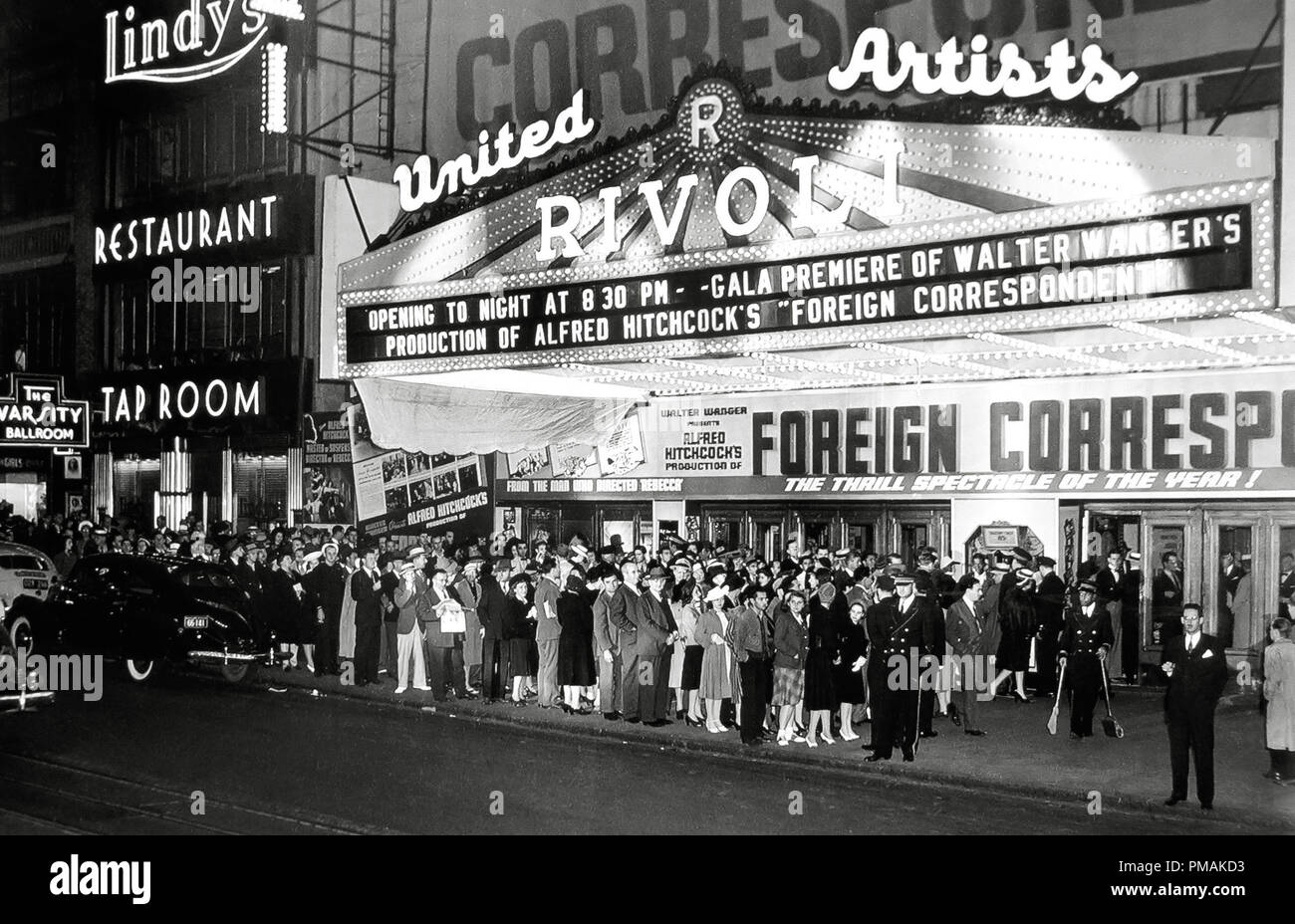 "Estera corrispondente" (1940) United Artists Movie Premiere detenute al Rivoli Theatre di New York City di riferimento del file # 33300 425THA Foto Stock