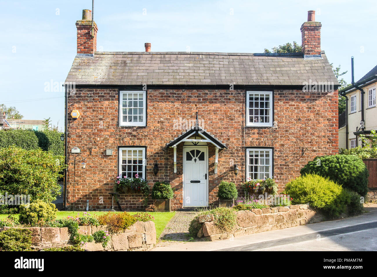 Tipico paese inglese cottage, Christleton, Cheshire, Inghilterra Foto Stock