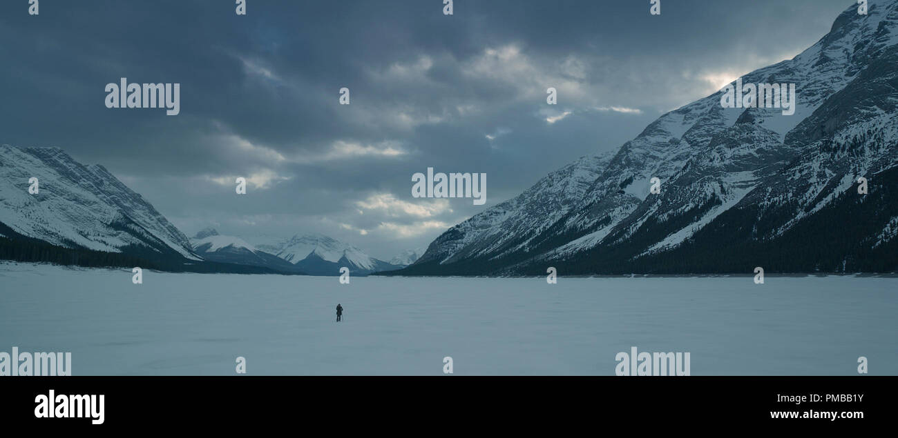 Ispirato a fatti reali,'l'Revnant' è un coinvolgente e viscerale esperienza cinematografica la cattura di un solo uomo epica avventura di sopravvivenza e la straordinaria potenza dello spirito umano. Essa è diretta e co-scritto dal noto regista, Academy Award Winner Alejandro González Iñárritu Foto Stock