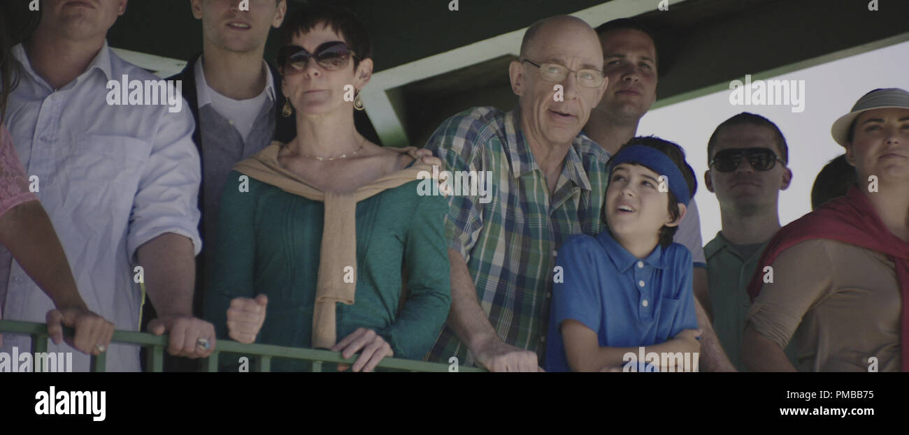 (Centro l a r) JK Simmons stelle come Jack e Joshua Rush come Barry in ampio e verde foto rilascio imminente, il punto di rottura. Foto Stock