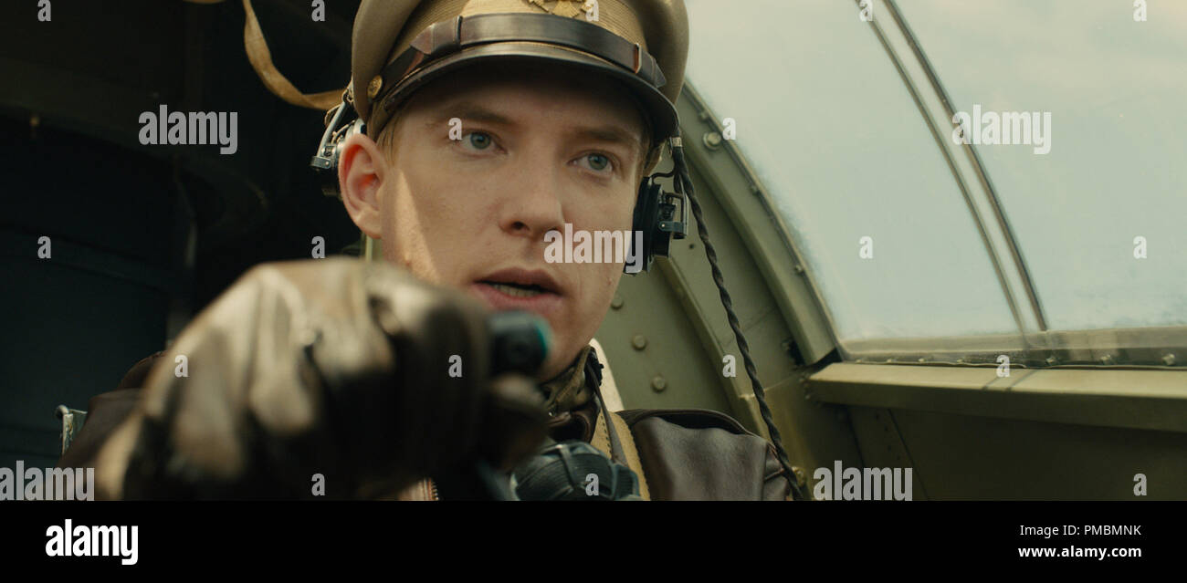 Il capitano Russell Allen "fil' Phillips (DOMHNALL GLEESON) mans i controlli in "' ininterrotta Foto Stock
