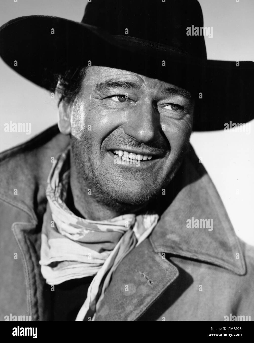 John Wayne, "I ricercatori", 1956 Warner Bros Riferimento al file # 32603 193THA Foto Stock