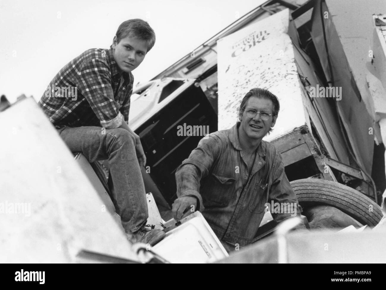 River Phoenix e Harrison Ford in 'Il Mosquito Coast', 1986 Warner Bros Riferimento al file # 32603 358 THA Foto Stock