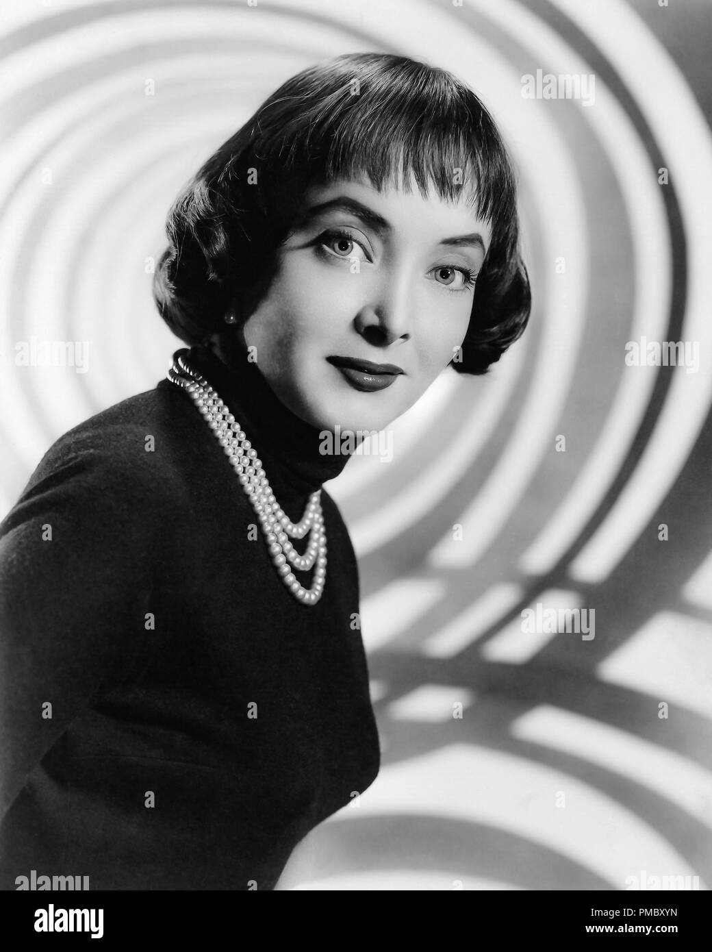 Carolyn Jones, circa 1960 Riferimento File # 33300 186THA Foto Stock