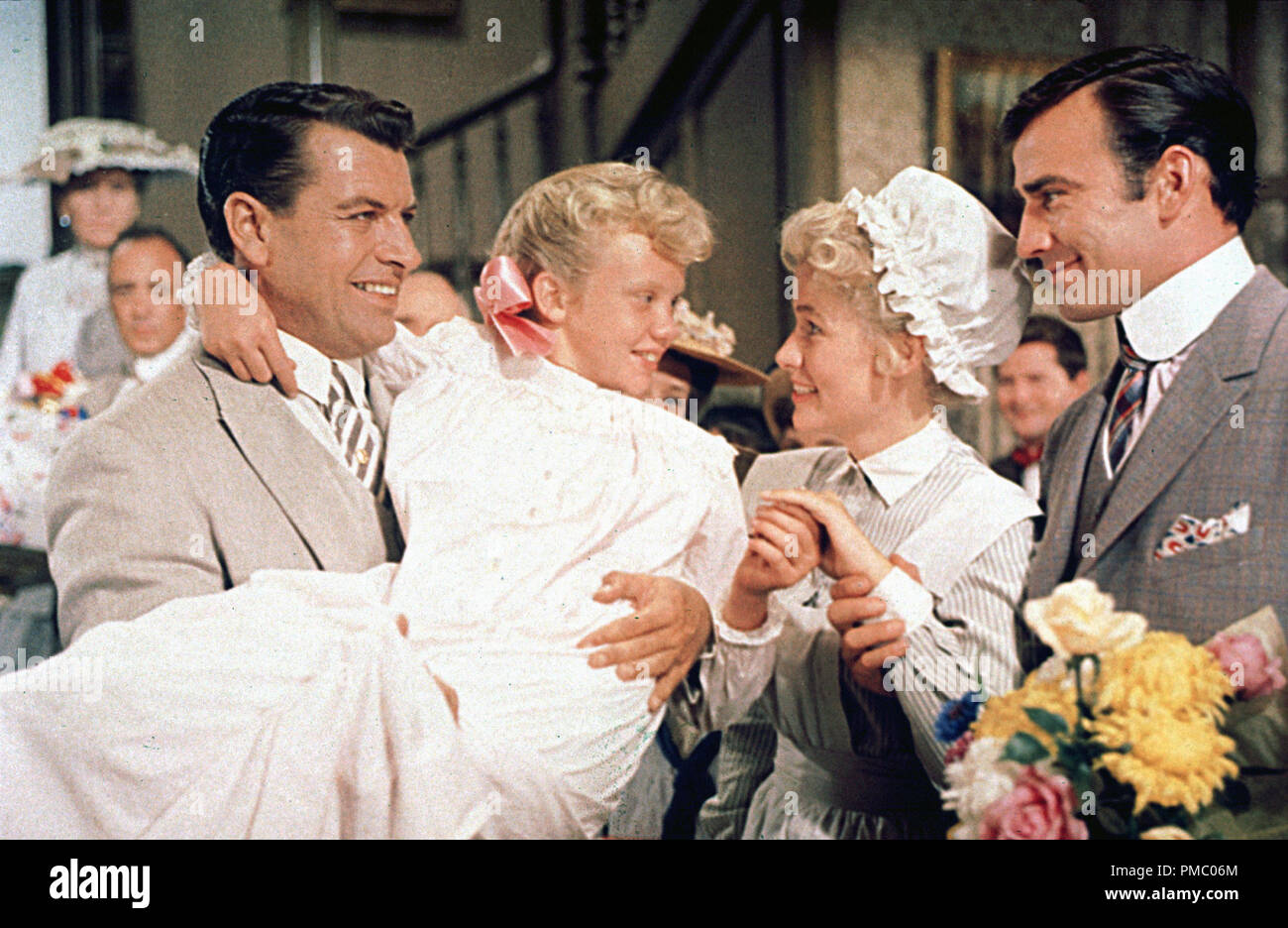 Richard Egan, Hayley Mills, 'Pollyanna' 1960 Buena Vista File di distribuzione di riferimento # 33480 776THA Foto Stock