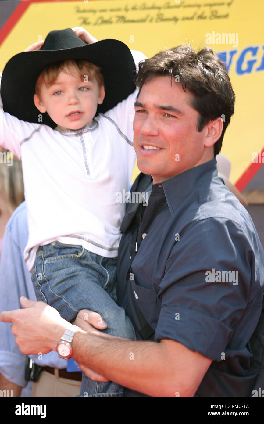 " Home sulla gamma' Premiere 3/21/04 Dean Cain & figlio Christopher Foto di Giuseppe Martinez / PictureLux Riferimento File # 21786 0115PLX per solo uso editoriale - Tutti i diritti riservati Foto Stock