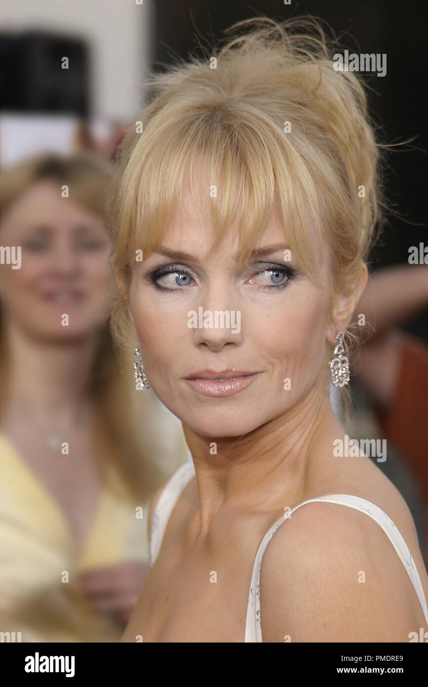 Lords of Dogtown (Premiere) Rebecca De Mornay 05-24-2005 / Grauman's Chinese Theater / Hollywood, CA Foto di Giuseppe Martinez - Tutti i diritti riservati Riferimento File # 22371 0003PLX per solo uso editoriale - Tutti i diritti riservati Foto Stock