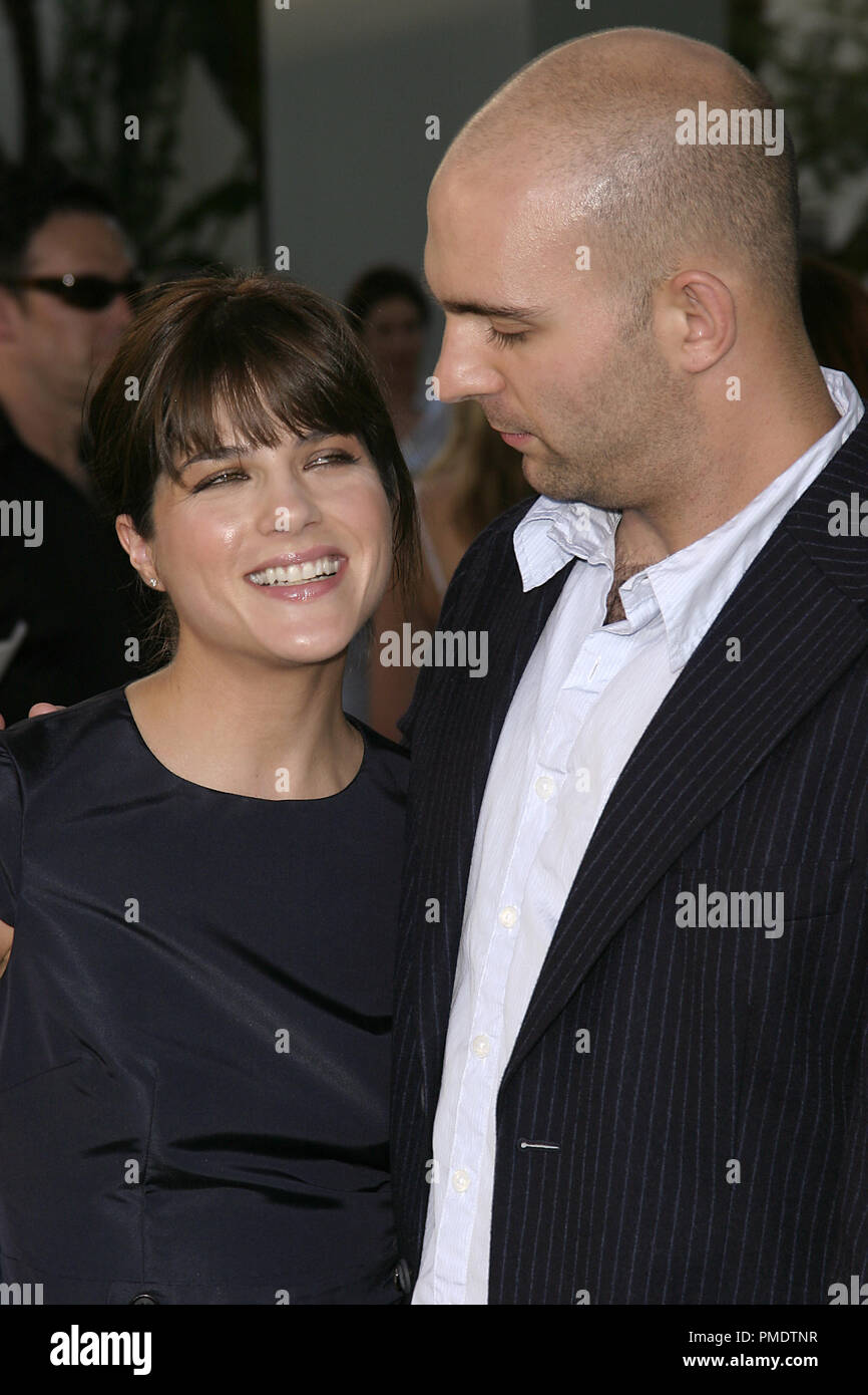 'Must amore cani' (Premiere) Selma Blair, Ahmet Zappa 07-21-2005 / Glossari Affini plafoniera / Hollywood, CA Foto di Giuseppe Martinez - Tutti i diritti riservati Riferimento File # 22408 0040PLX per solo uso editoriale - Tutti i diritti riservati Foto Stock