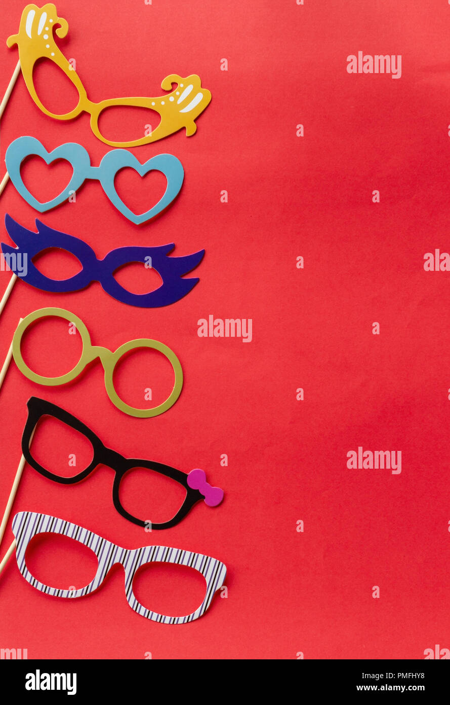 Set di accessori fotografici per matrimoni e feste di compleanno Foto Stock