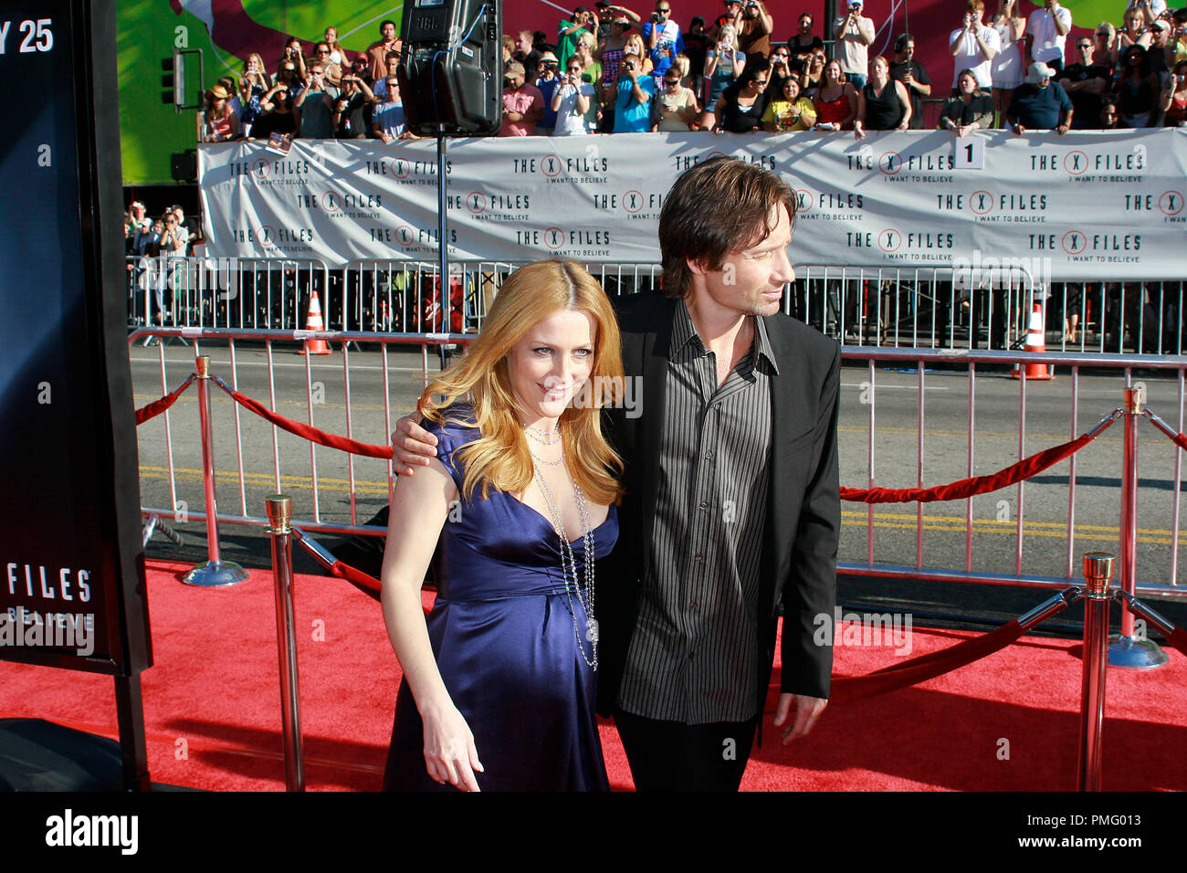 I X-Files: Voglio credere Premiere Gillian Anderson, David Duchovny 7-23-2008 / Mann's Grauman Chinese Theatre / Hollywood, CA / XX Century Fox / Foto © Giuseppe Martinez / Picturelux Riferimento File # 23571 0017JM per solo uso editoriale - Tutti i diritti riservati Foto Stock