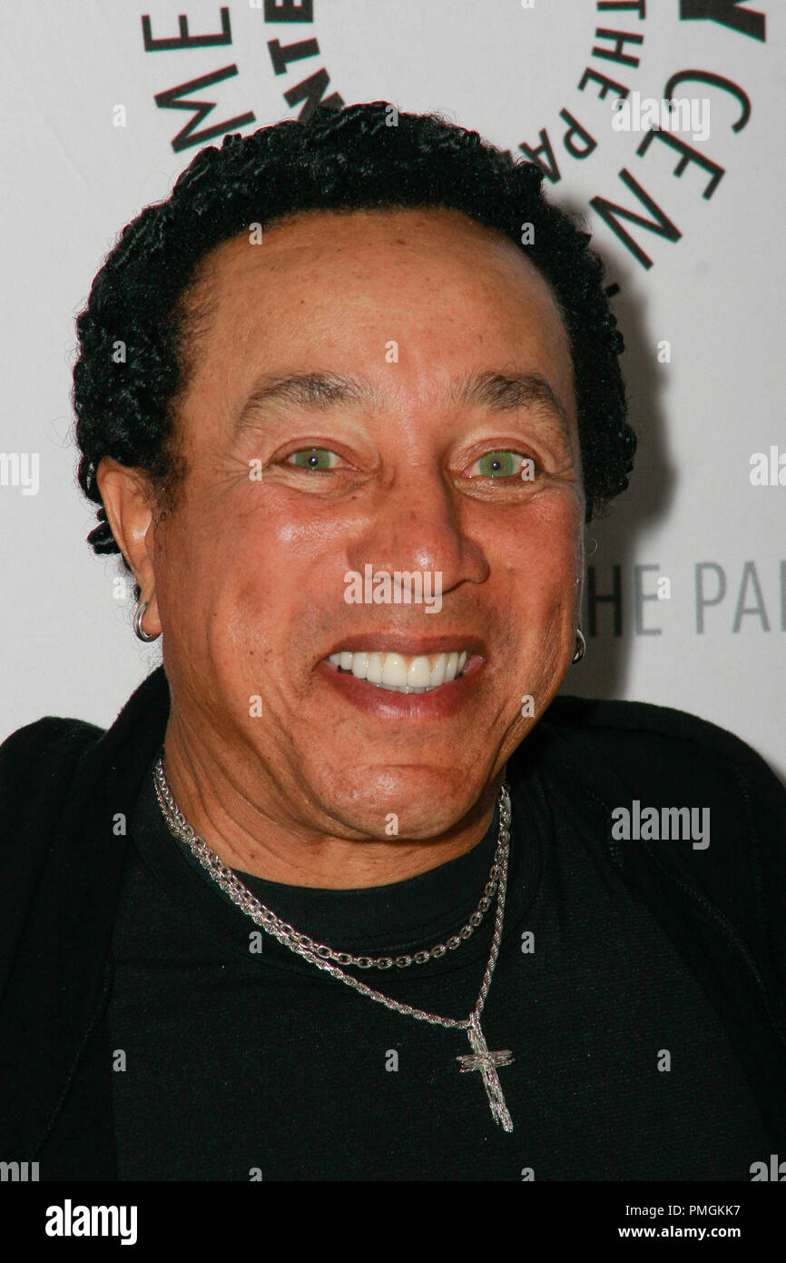 Smokey Robinson presso lo screening di VH1 Rock Docs - 'Soul Treno: più hippy viaggio in America " arrivi presso Paley Centre for Media in Beverly Hills, CA, 29 gennaio 2010. © Giuseppe Martinez / Picturelux Riferimento File # 30117 012JM per solo uso editoriale - Tutti i diritti riservati Foto Stock