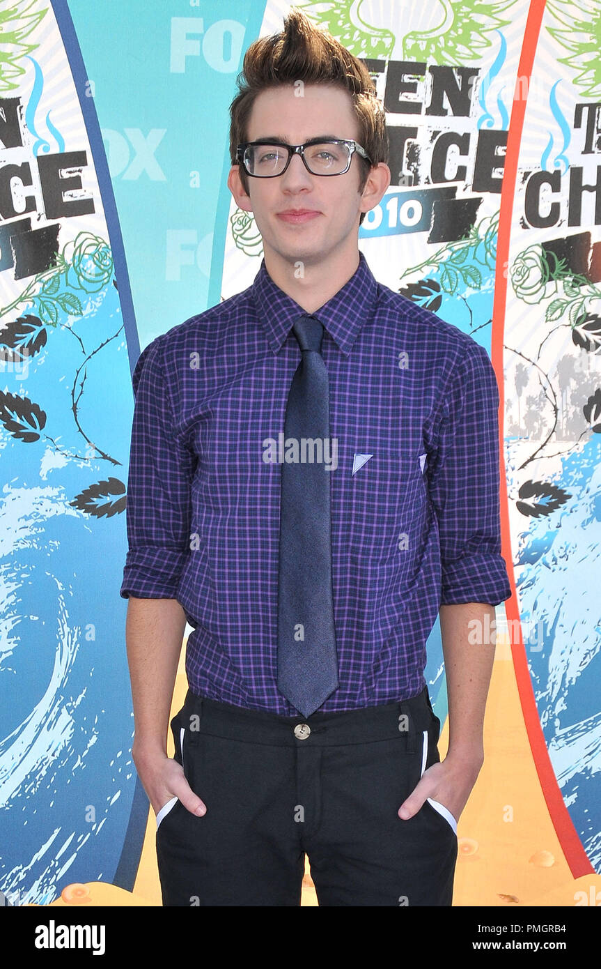 Kevin McHale al 2010 Teen Choice Awards - Gli arrivi presso Amphitheatre di Gibson in città universale, CA. La manifestazione si è svolta domenica 8 agosto 2010. Foto di PRPP Pacific Rim Photo Press. Riferimento al file # 30399 033PRPP per solo uso editoriale - Tutti i diritti riservati Foto Stock