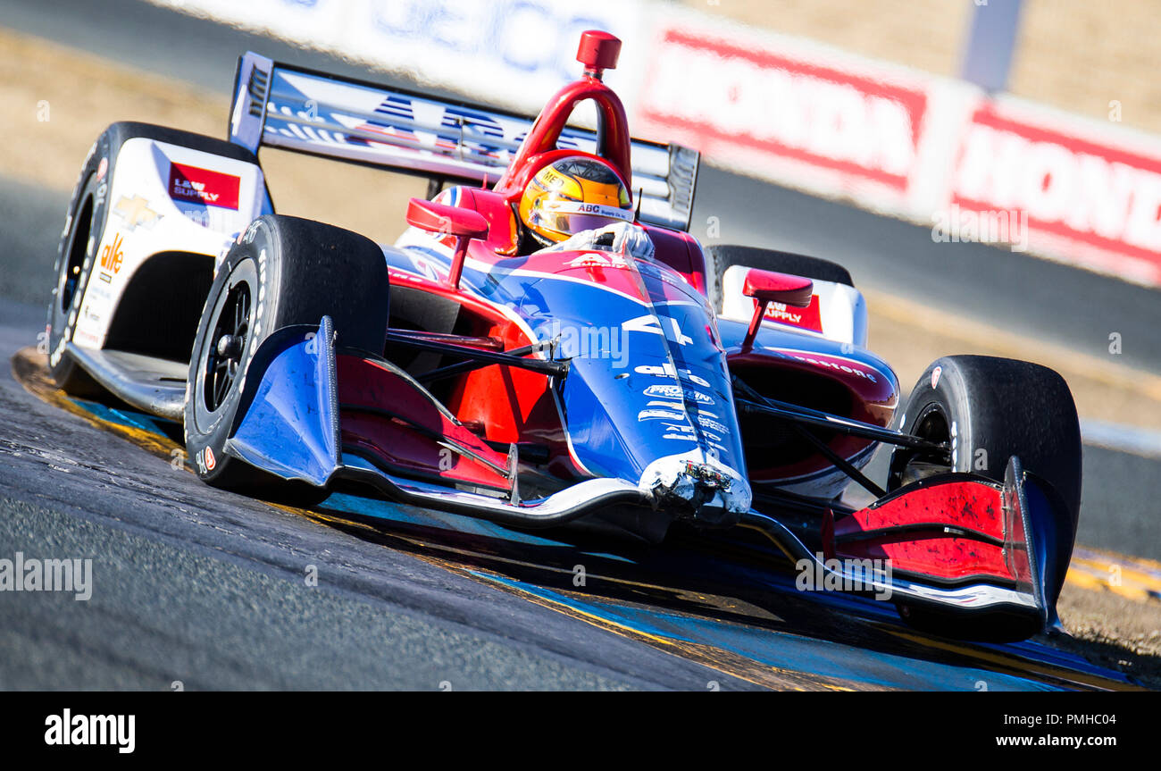 A Sonoma, CA, Stati Uniti d'America. Xvi Sep, 2018. A : A.J. Foyt Enterprises driver Tony Kanaan (14) del Brasile in uscita di curva 9 curva S durante la GoPro Grand Prix di Sonoma Verizon Campionato Indycar di Sonoma Raceway Sonoma, CA Thurman James/CSM/Alamy Live News Foto Stock