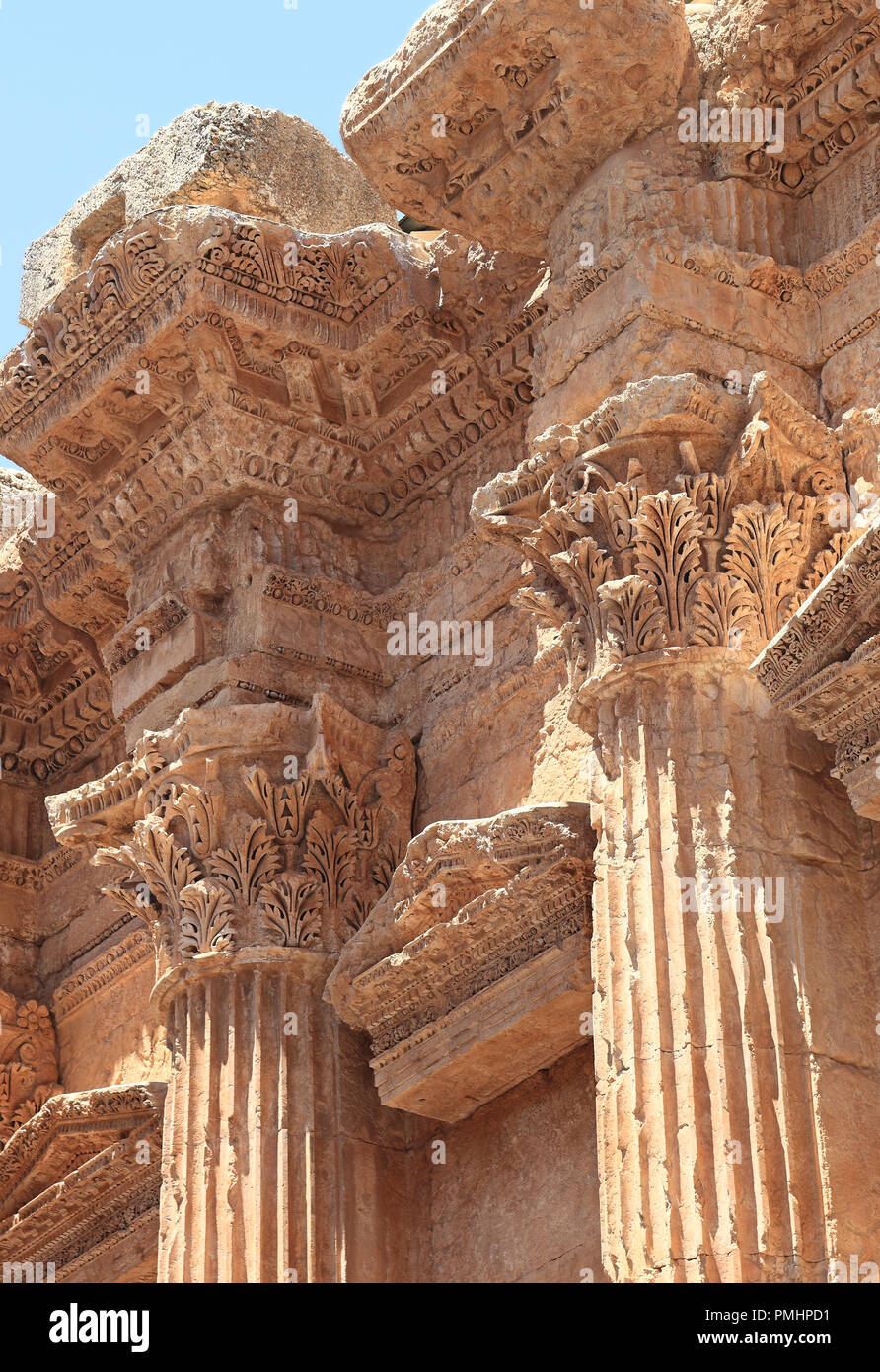 Baalbek rovine romane in Libano, dettagli all'interno del tempio di Bacco Foto Stock