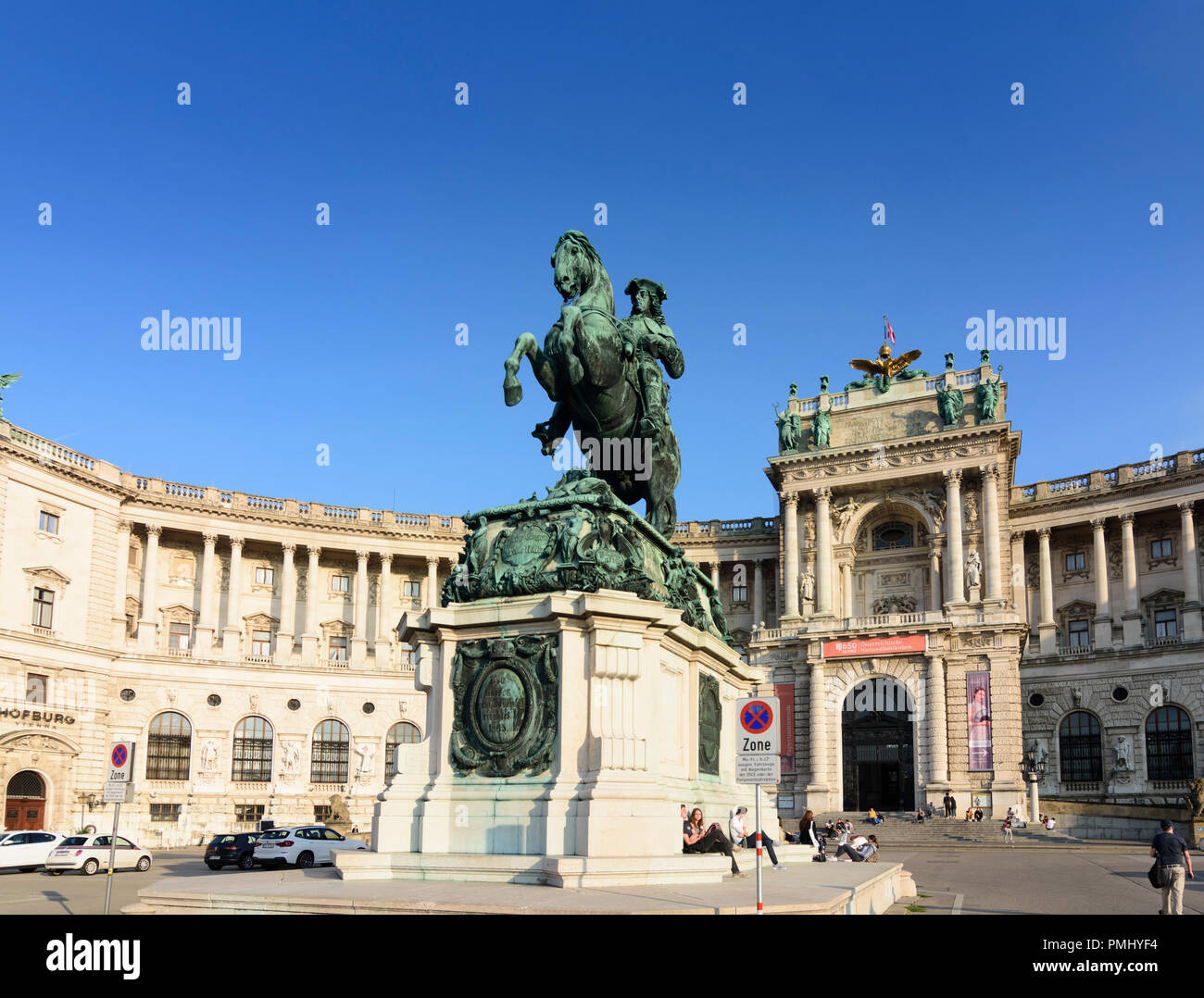 Wien, Vienna: Palazzo Hofburg, Neue Burg, piazza Heldenplatz, Prinz Eugen monumento, 01. La Città Vecchia, Wien, Austria Foto Stock Wien, Vienna: Palazzo Hofburg, Neue Burg, piazza Heldenplatz, Prinz Eugen monumento, 01. La Città Vecchia, Wien, Austria Foto Stock