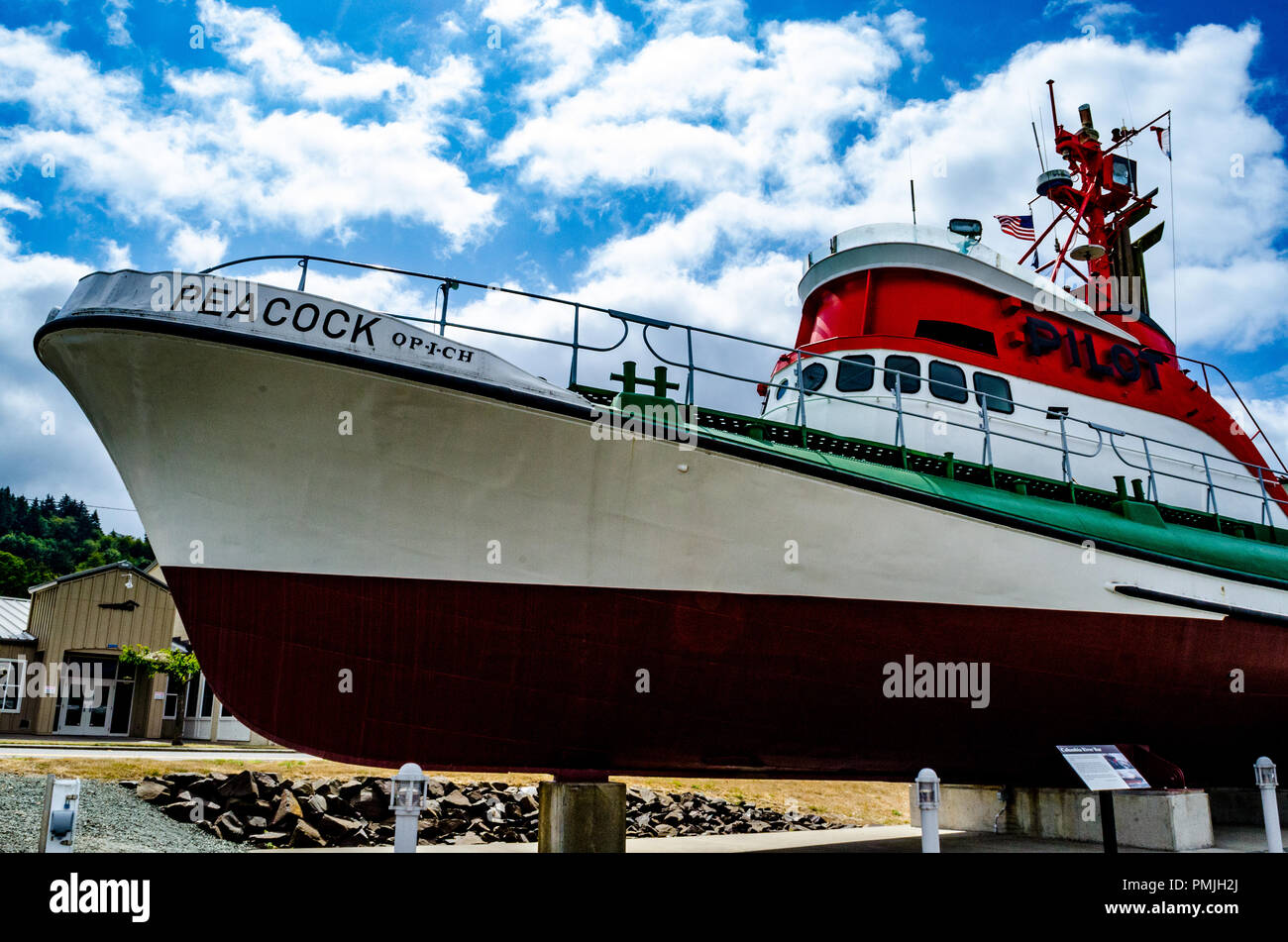 Una nave sul Display presso la Columbia River Maritime museum Astoria Oregon USA Foto Stock