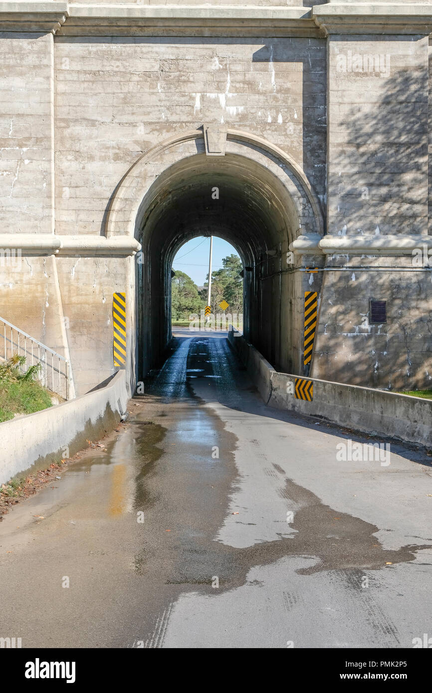 Il tunnel attraverso il Peterborough bloccaggio sollevamento in Peterborough, Canada. Foto Stock